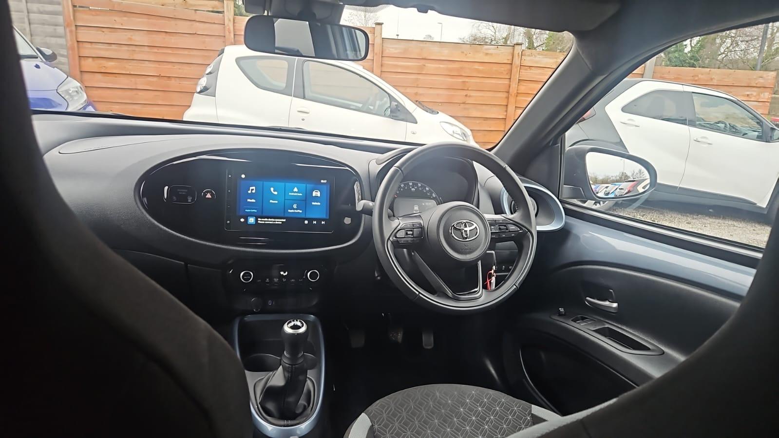 Toyota Aygo X 1.0 VVT-i Edge Hatchback 5dr Petrol Manual Euro 6 (s/s) (72 ps)