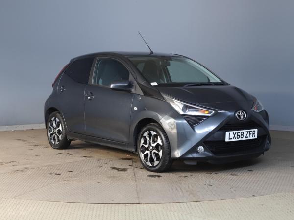Toyota AYGO 1.0 VVT-i x-plore Hatchback 5dr Petrol x-shift Euro 6 (71 ps)