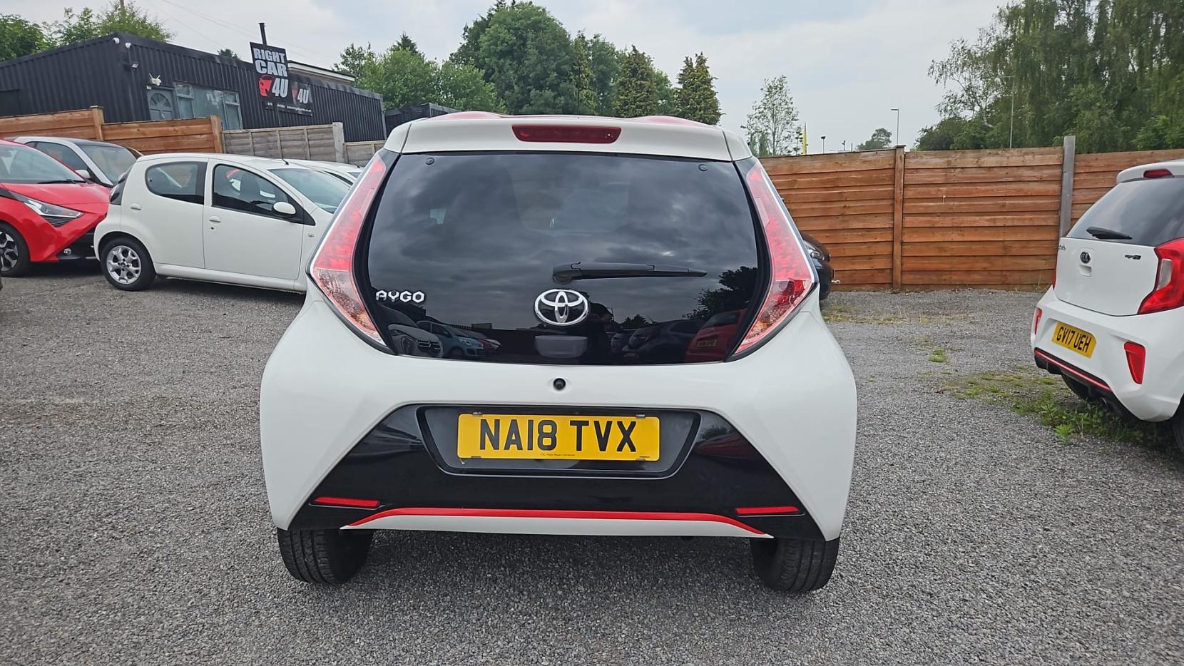 Toyota AYGO 1.0 VVT-i x-press Hatchback 5dr Petrol Manual Euro 6 (68 ps)