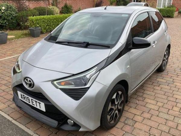 Toyota AYGO 1.0 VVT-i x-trend Hatchback 5dr Petrol Manual Euro 6 (71 ps)