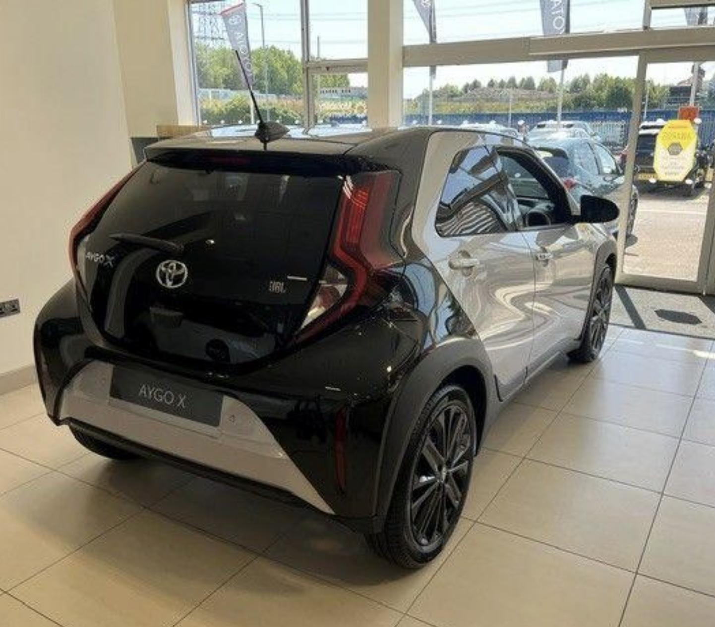 Toyota Aygo X 1.0 VVT-i JBL Hatchback 5dr Petrol Manual Euro 6 (s/s) (72 ps)