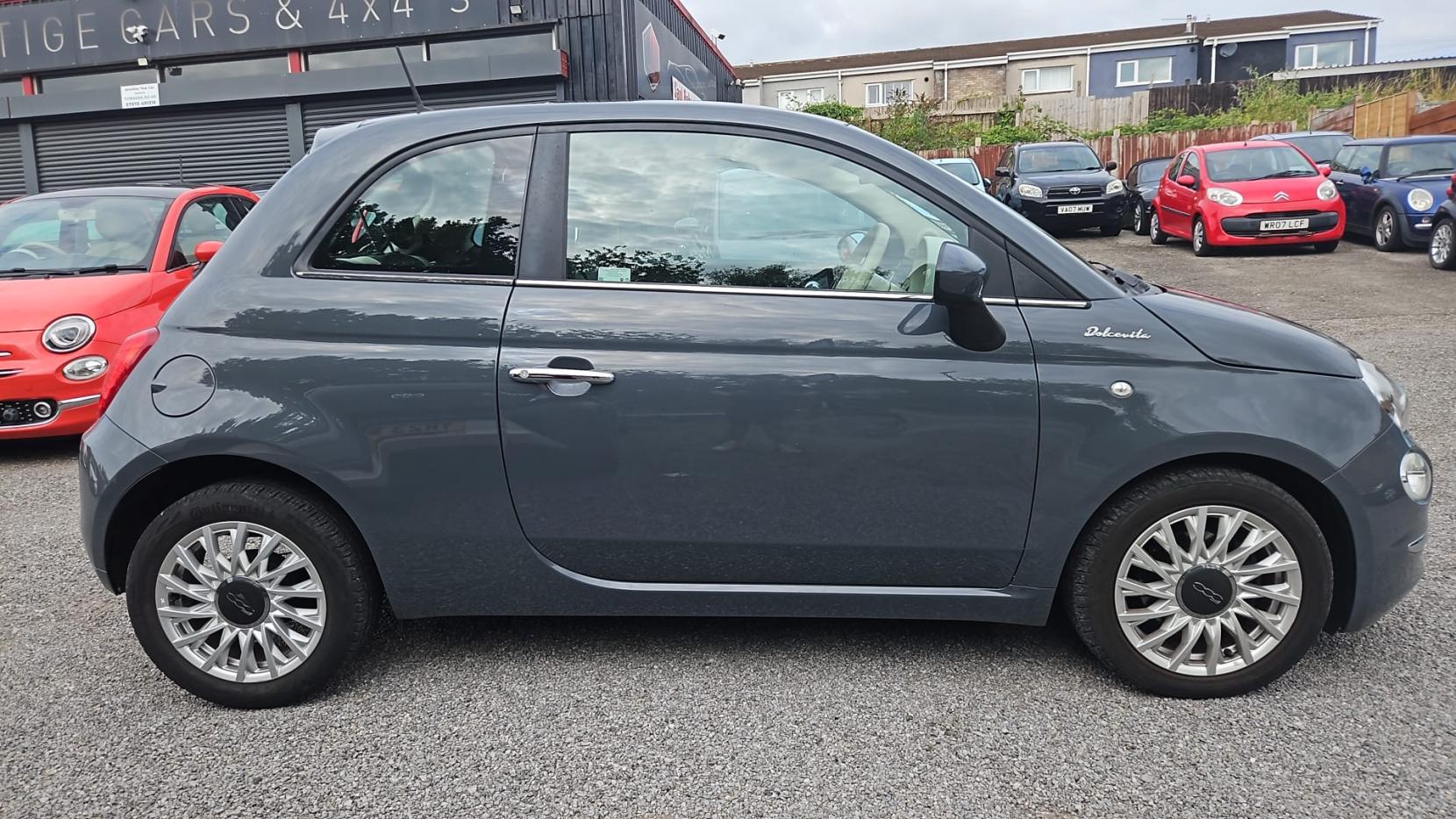 Fiat 500 1.0 MHEV Dolcevita Hatchback 3dr Petrol Manual Euro 6 (s/s) (70 bhp)