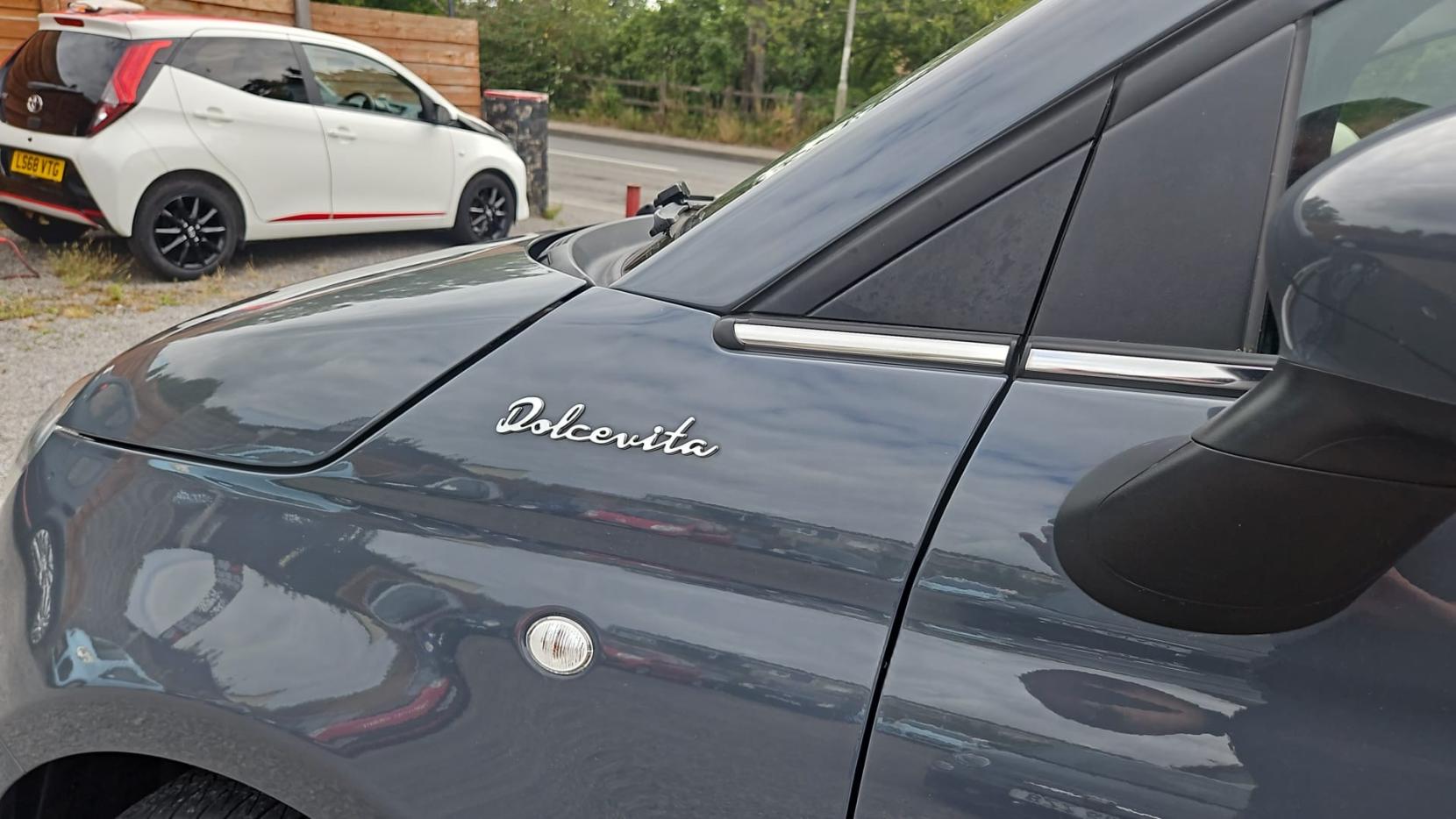 Fiat 500 1.0 MHEV Dolcevita Hatchback 3dr Petrol Manual Euro 6 (s/s) (70 bhp)