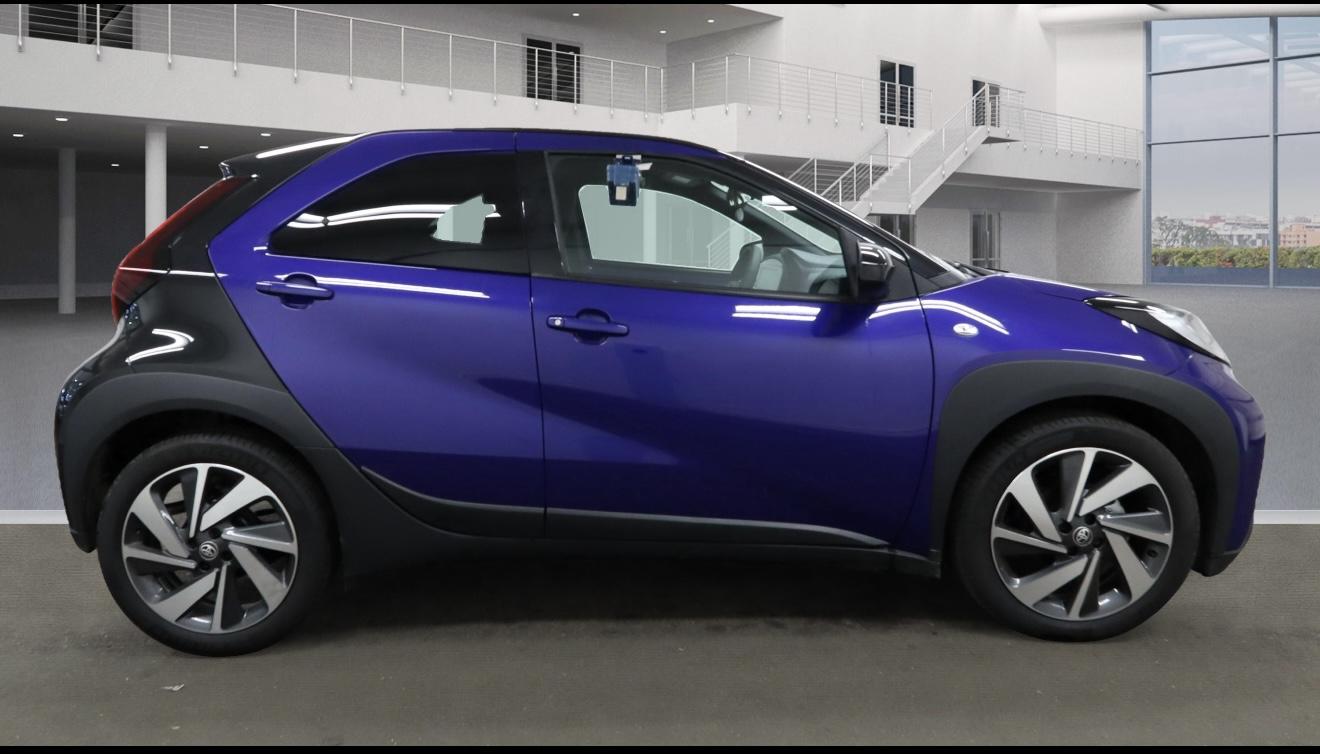 Toyota Aygo X 1.0 VVT-i Edge Hatchback 5dr Petrol Manual Euro 6 (s/s) (72 ps)