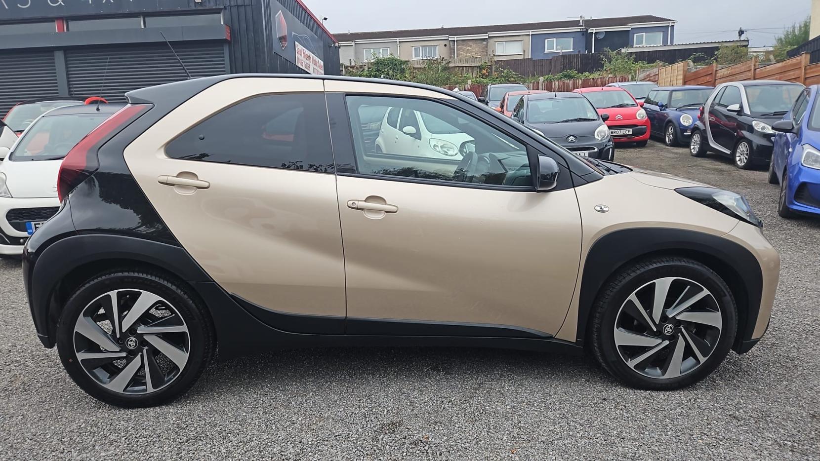 Toyota Aygo X 1.0 VVT-i Edge Hatchback 5dr Petrol Manual Euro 6 (s/s) (72 ps)