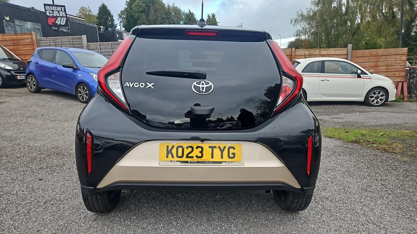 Toyota Aygo X 1.0 VVT-i Edge Hatchback 5dr Petrol Manual Euro 6 (s/s) (72 ps)