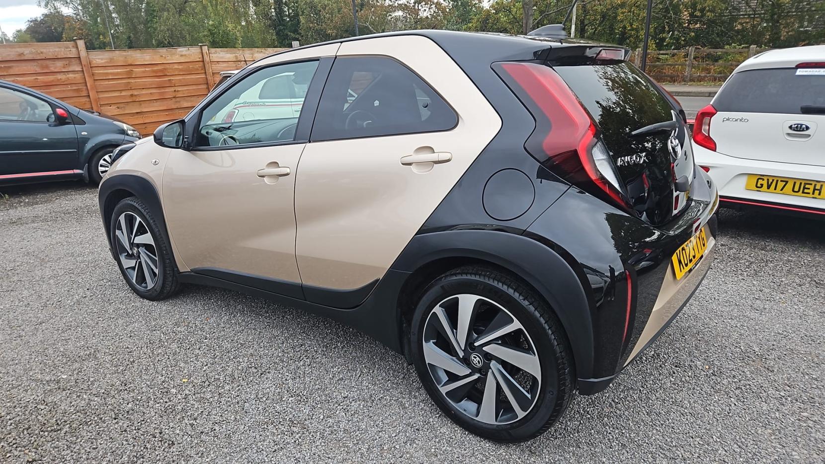 Toyota Aygo X 1.0 VVT-i Edge Hatchback 5dr Petrol Manual Euro 6 (s/s) (72 ps)