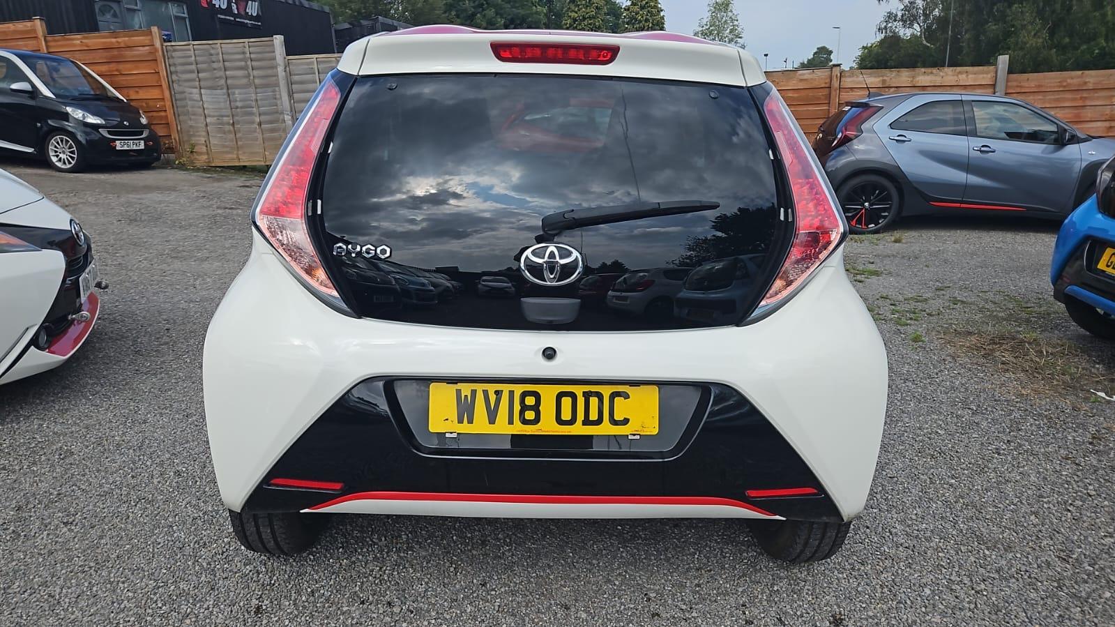 Toyota AYGO 1.0 VVT-i x-press Hatchback 5dr Petrol Manual Euro 6 (68 ps)