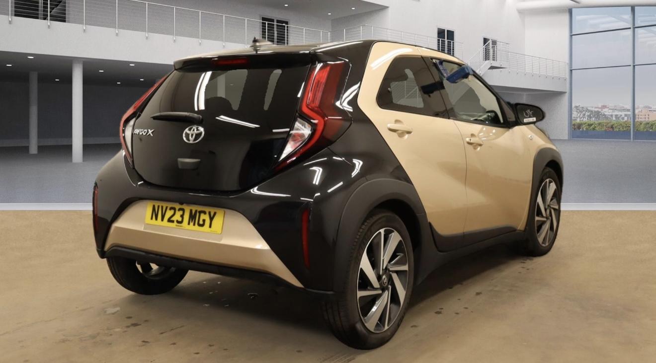 Toyota Aygo X 1.0 VVT-i Edge Hatchback 5dr Petrol Manual Euro 6 (s/s) (72 ps)