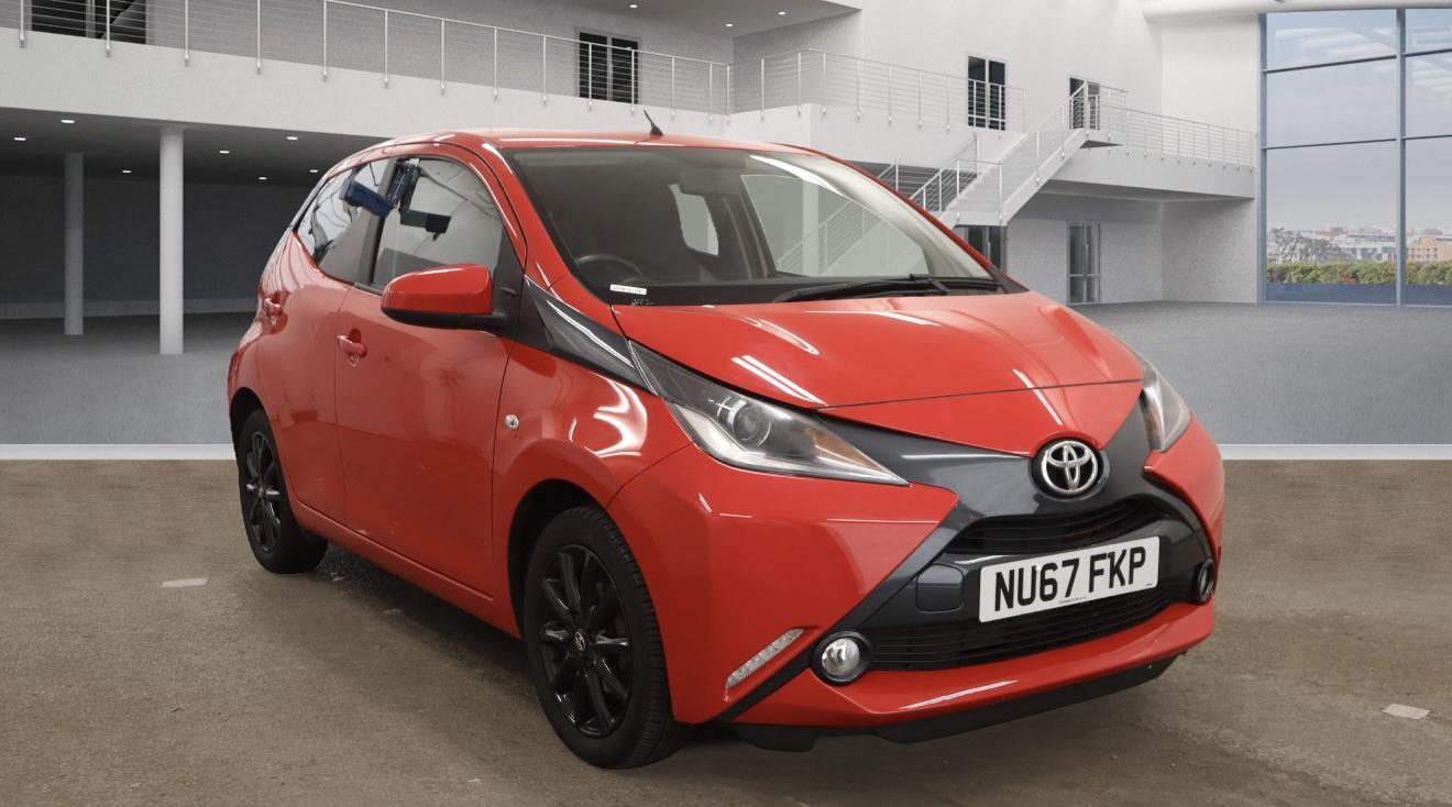 Toyota AYGO 1.0 VVT-i x-style Hatchback 5dr Petrol x-shift Euro 6 (68 ps)