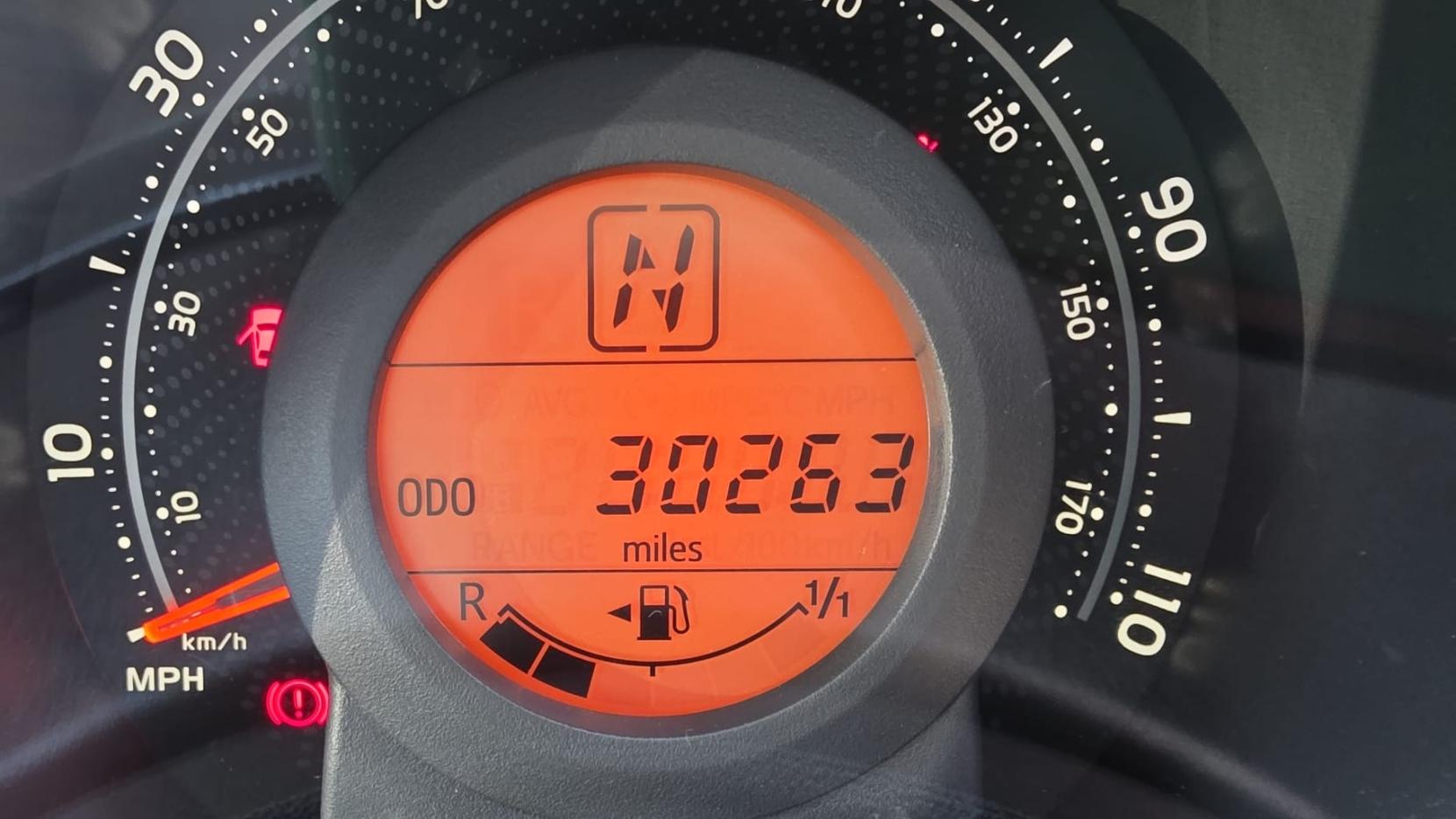 Toyota AYGO 1.0 VVT-i x-trend Hatchback 5dr Petrol x-shift Euro 6 (71 ps)