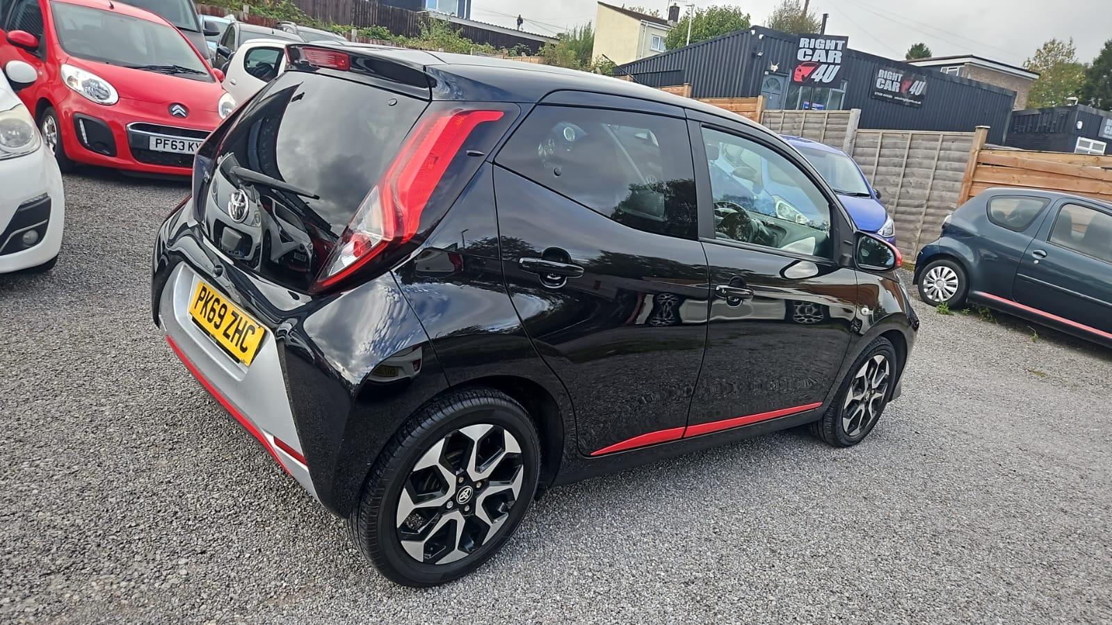 Toyota AYGO 1.0 VVT-i x-trend Funroof 5dr Petrol x-shift Euro 6 (71 ps)