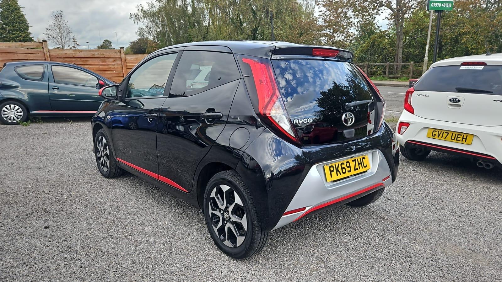 Toyota AYGO 1.0 VVT-i x-trend Funroof 5dr Petrol x-shift Euro 6 (71 ps)
