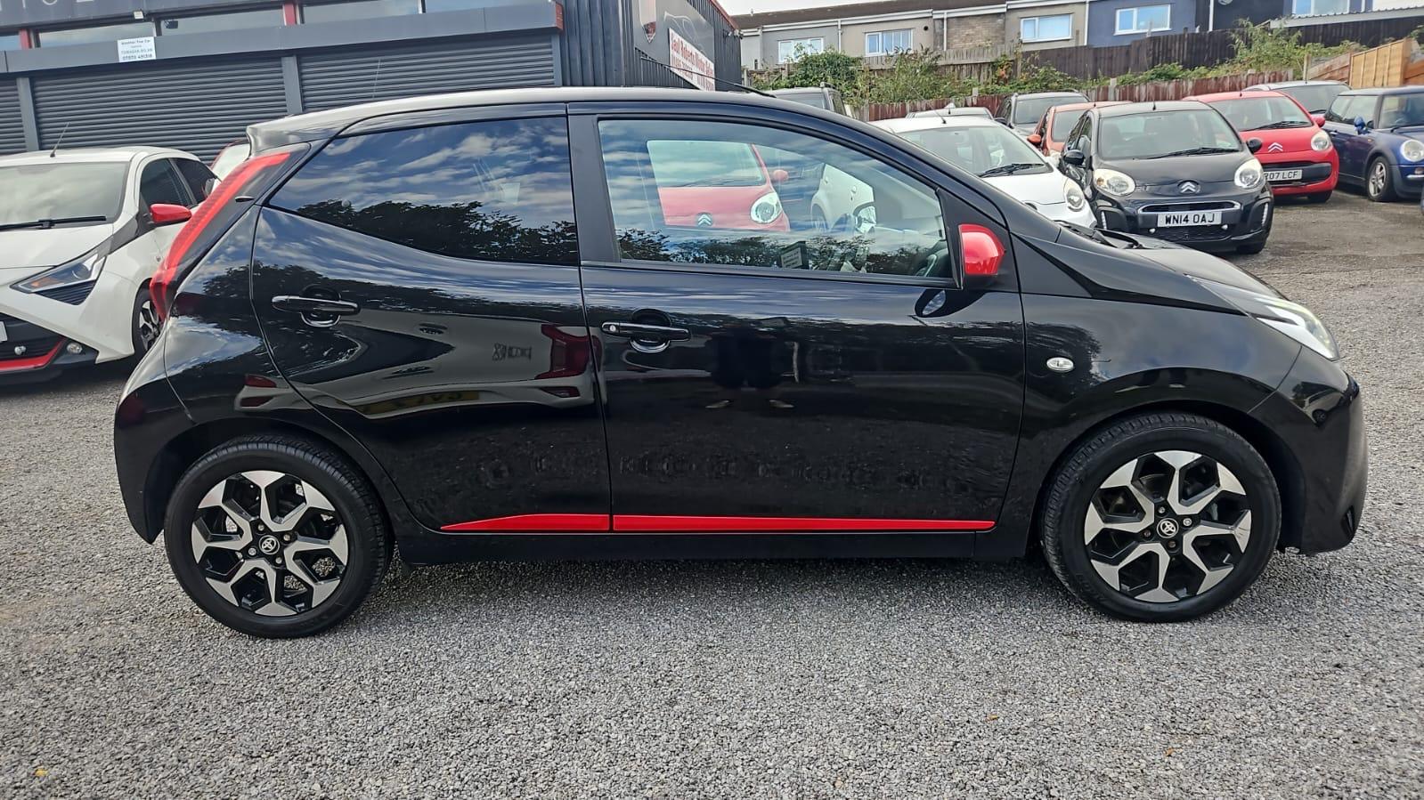 Toyota AYGO 1.0 VVT-i x-trend Funroof 5dr Petrol x-shift Euro 6 (71 ps)