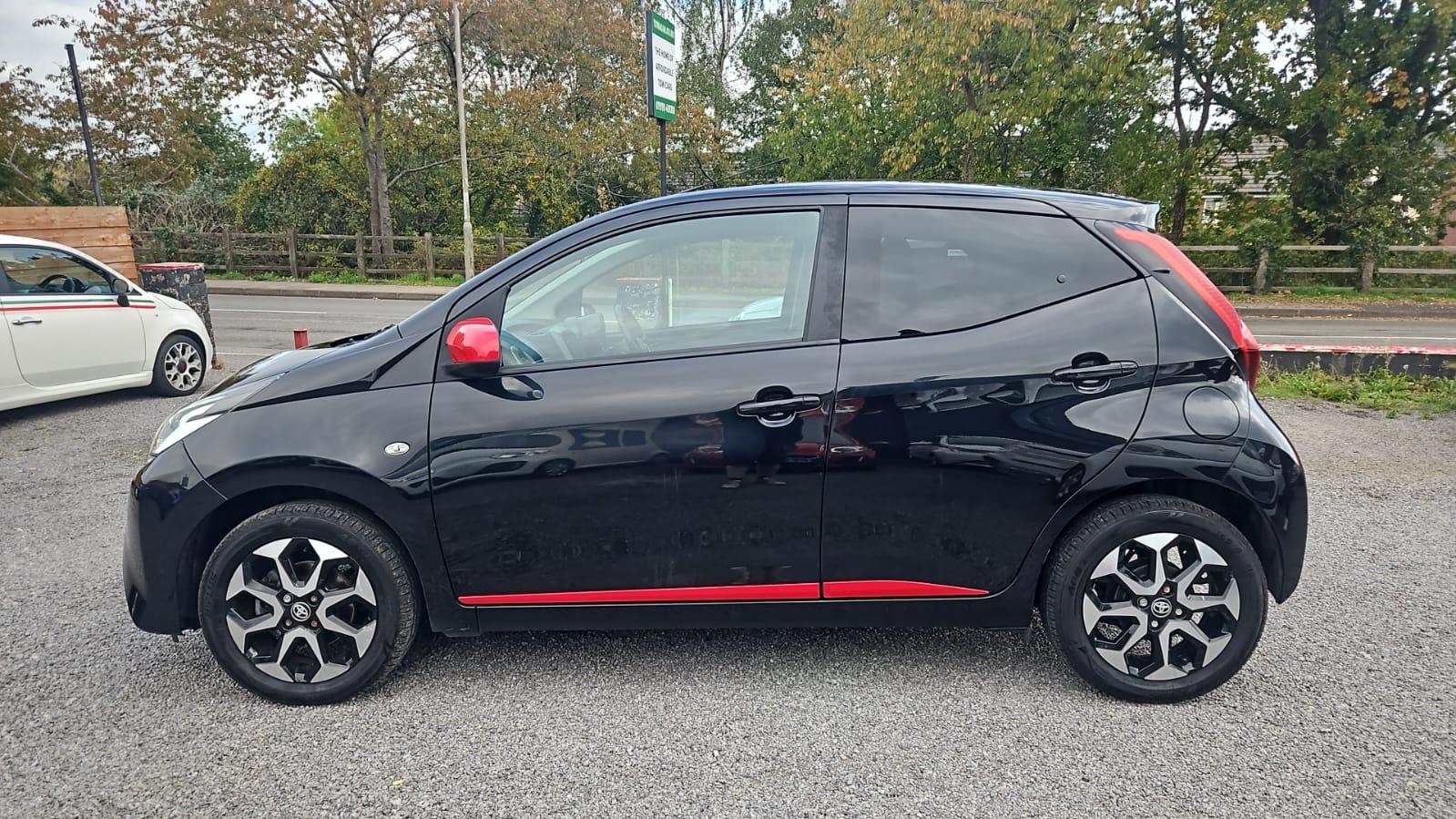 Toyota AYGO 1.0 VVT-i x-trend Funroof 5dr Petrol x-shift Euro 6 (71 ps)