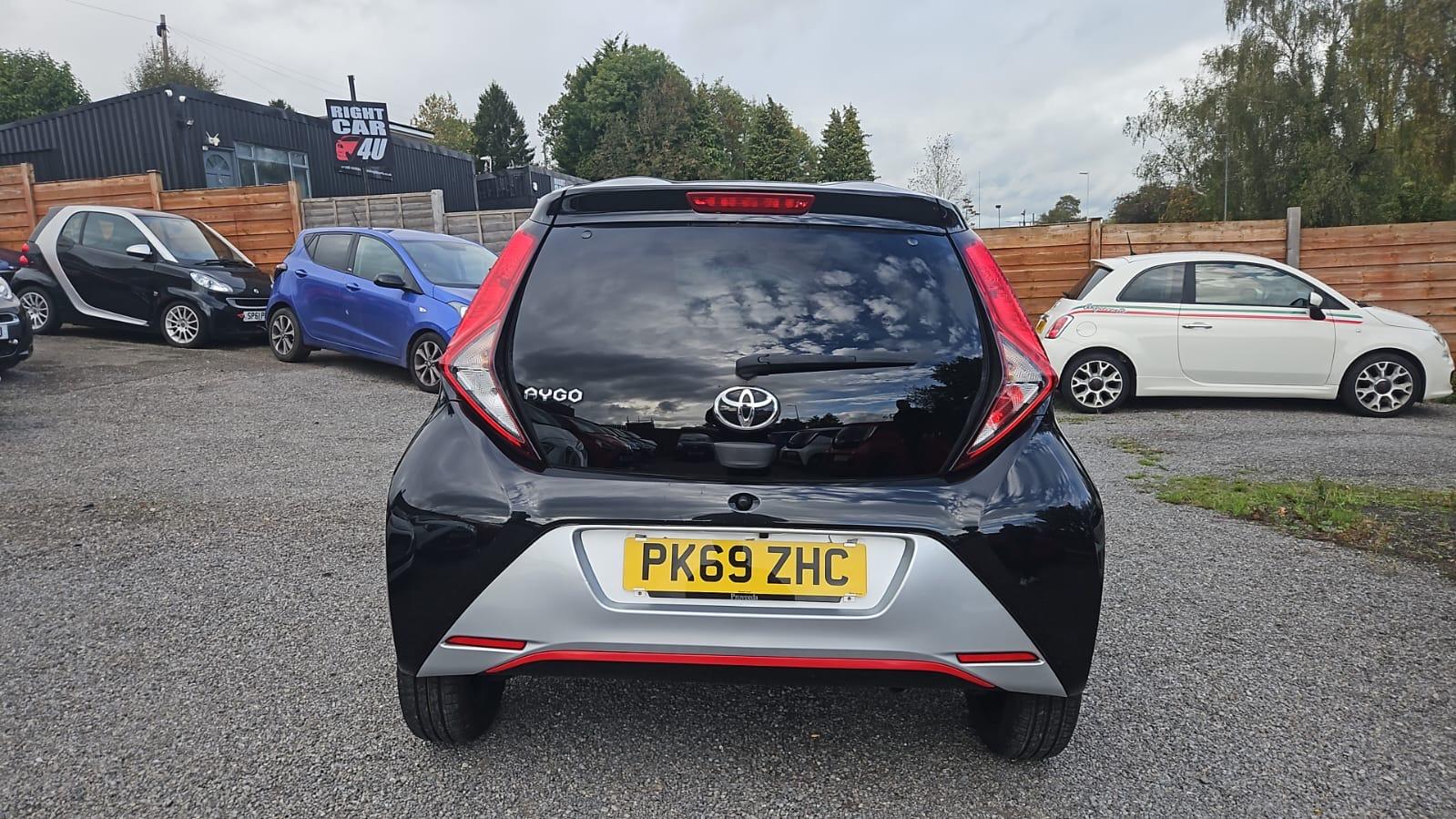 Toyota AYGO 1.0 VVT-i x-trend Funroof 5dr Petrol x-shift Euro 6 (71 ps)