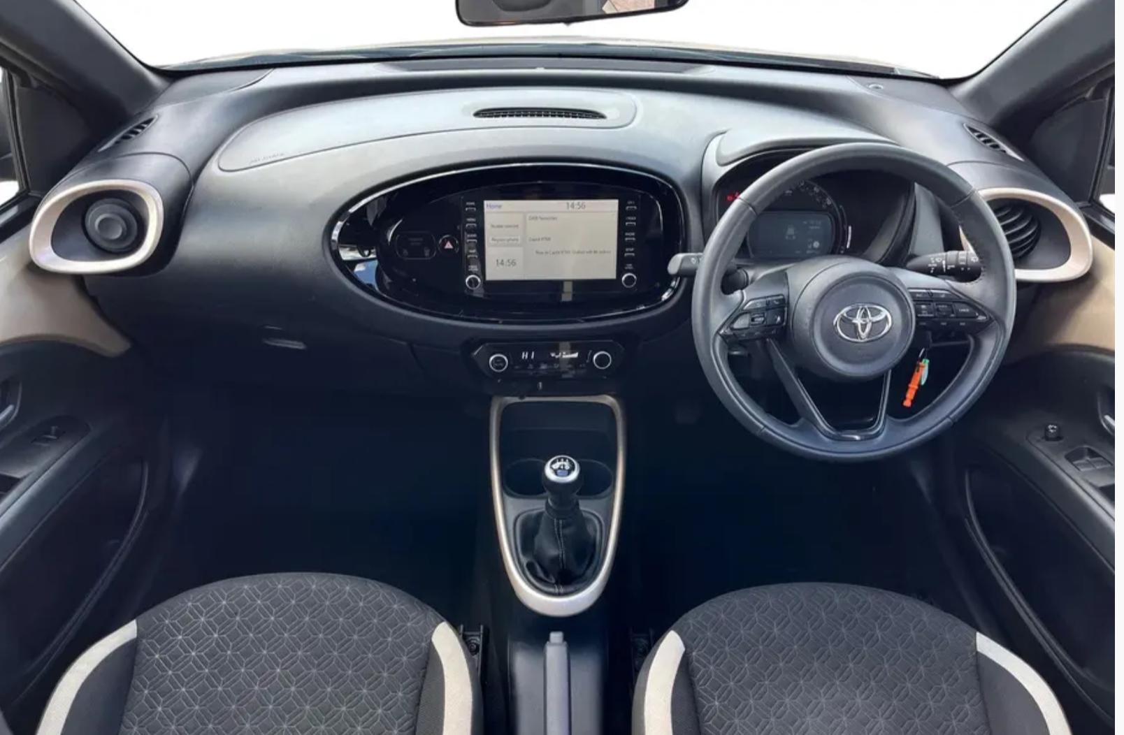 Toyota Aygo X 1.0 VVT-i Edge Hatchback 5dr Petrol Manual Euro 6 (s/s) (72 ps)