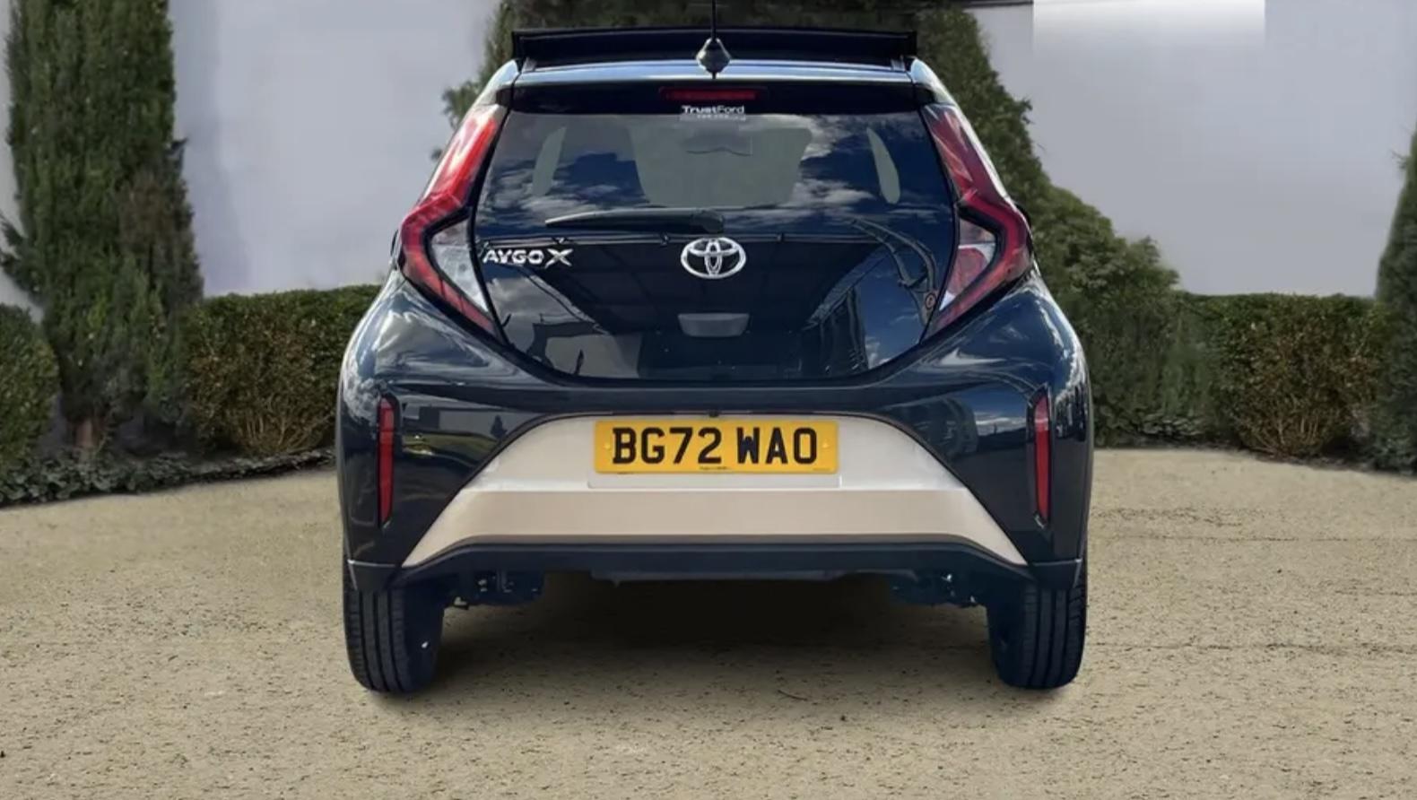 Toyota Aygo X 1.0 VVT-i Edge Hatchback 5dr Petrol Manual Euro 6 (s/s) (72 ps)