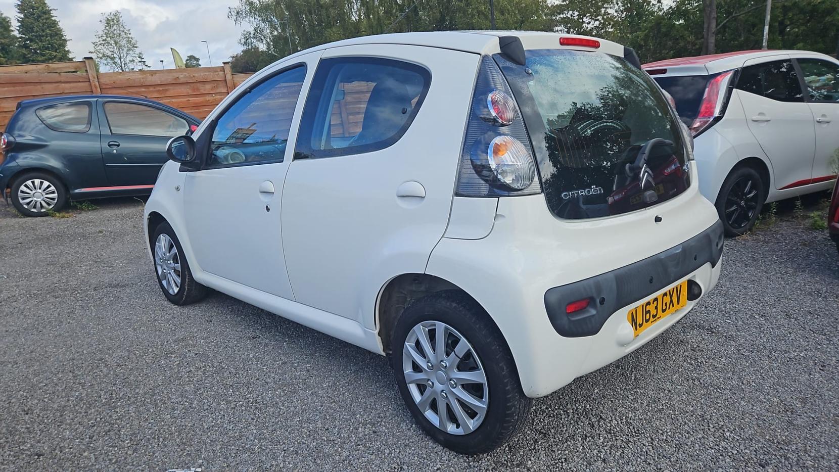 Citroen C1 1.0i VTR Hatchback 5dr Petrol Manual Euro 5 (68 ps)