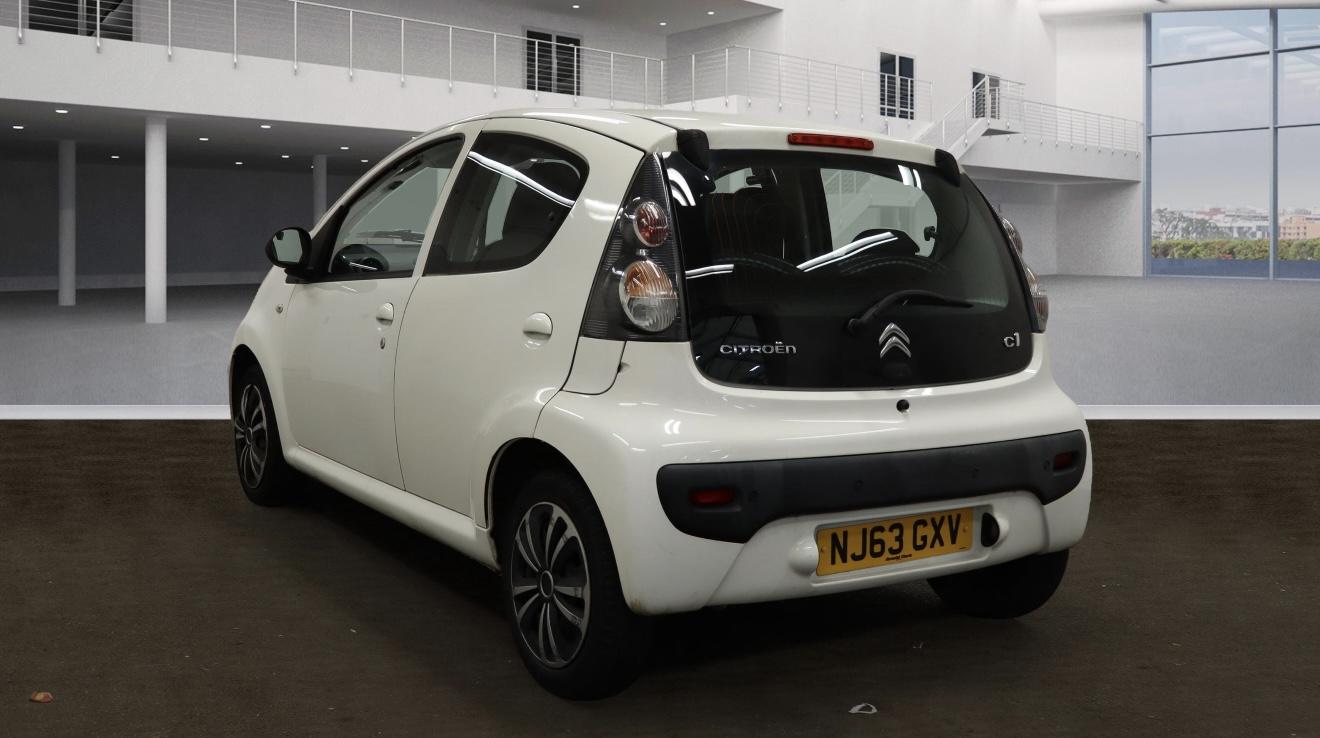 Citroen C1 1.0i VTR Hatchback 5dr Petrol Manual Euro 5 (68 ps)