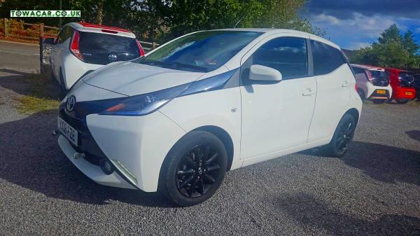 Toyota AYGO 1.0 VVT-i x-style Hatchback 5dr Petrol Manual Euro 6 (68 ps)