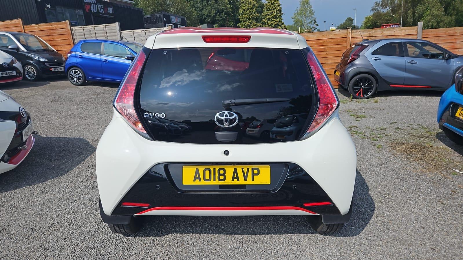 Toyota AYGO 1.0 VVT-i x-press Hatchback 5dr Petrol Manual Euro 6 (68 ps)