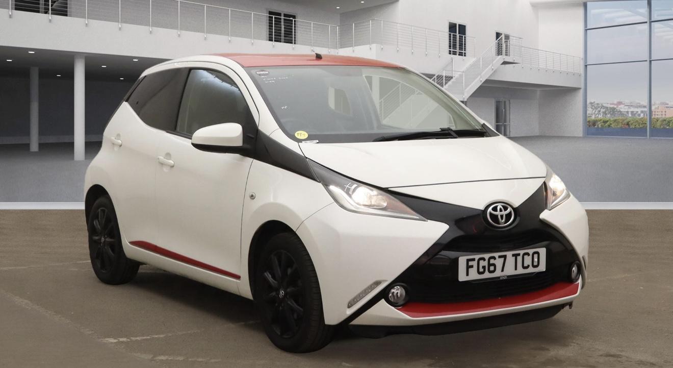 Toyota AYGO 1.0 VVT-i x-press Hatchback 5dr Petrol x-shift Euro 6 (68 ps)