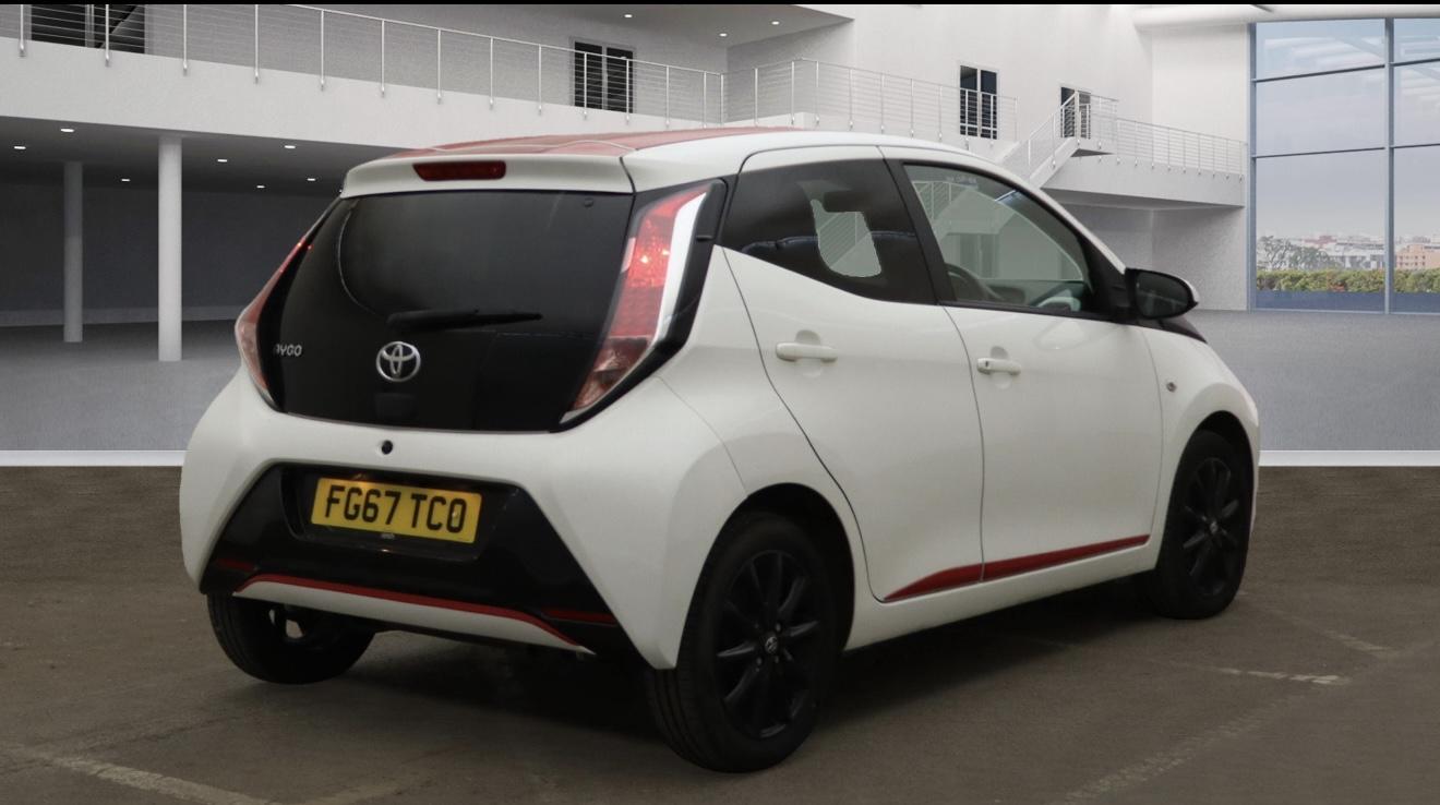 Toyota AYGO 1.0 VVT-i x-press Hatchback 5dr Petrol x-shift Euro 6 (68 ps)