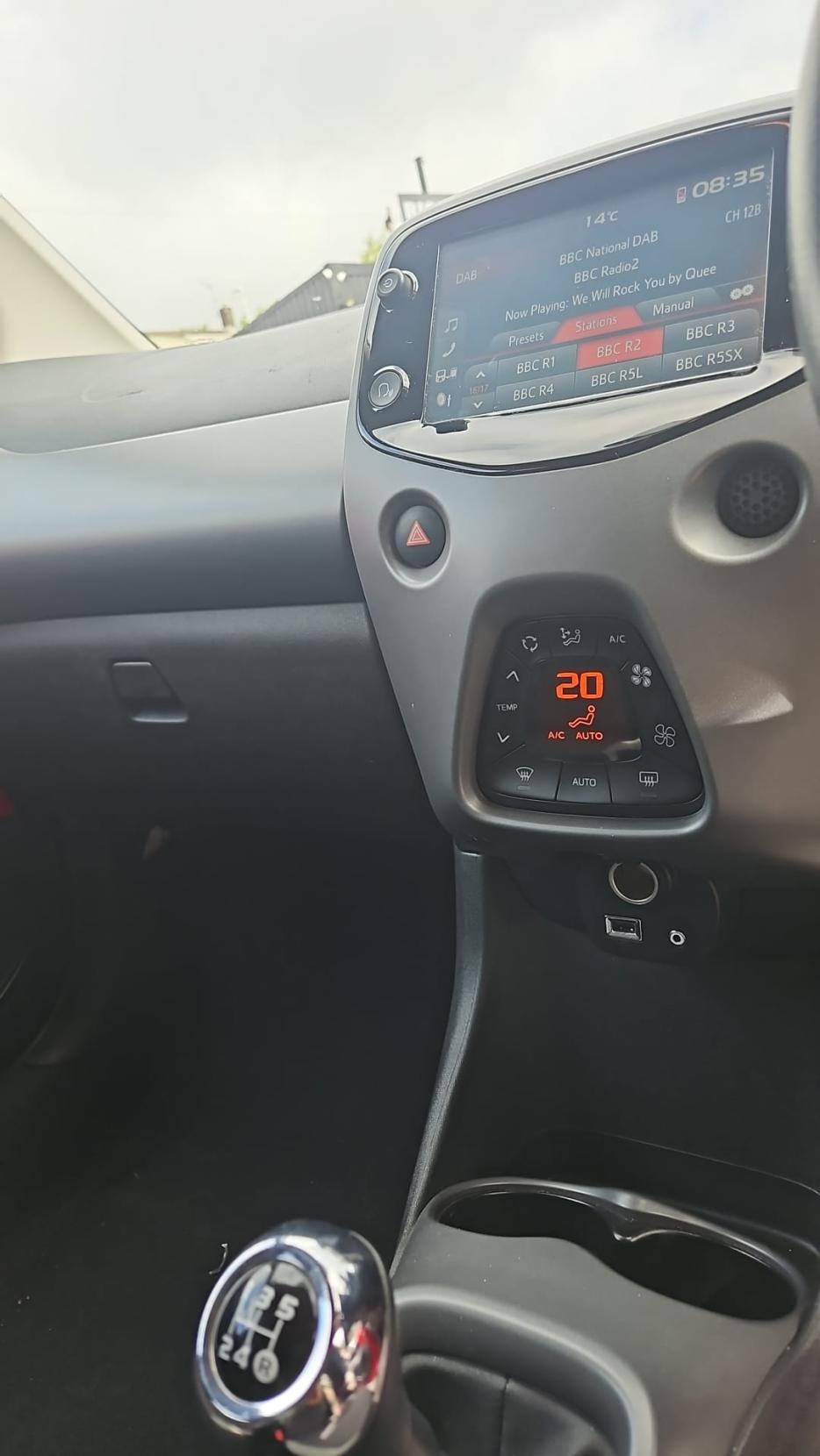 Toyota AYGO 1.0 VVT-i x-trend Hatchback 5dr Petrol Manual Euro 6 (71 ps)
