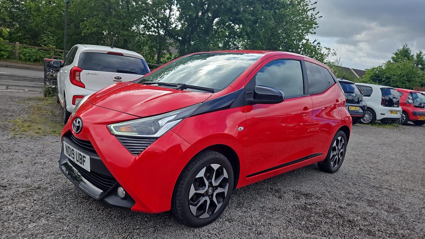 Toyota AYGO 1.0 VVT-i x-trend Hatchback 5dr Petrol Manual Euro 6 (71 ps)
