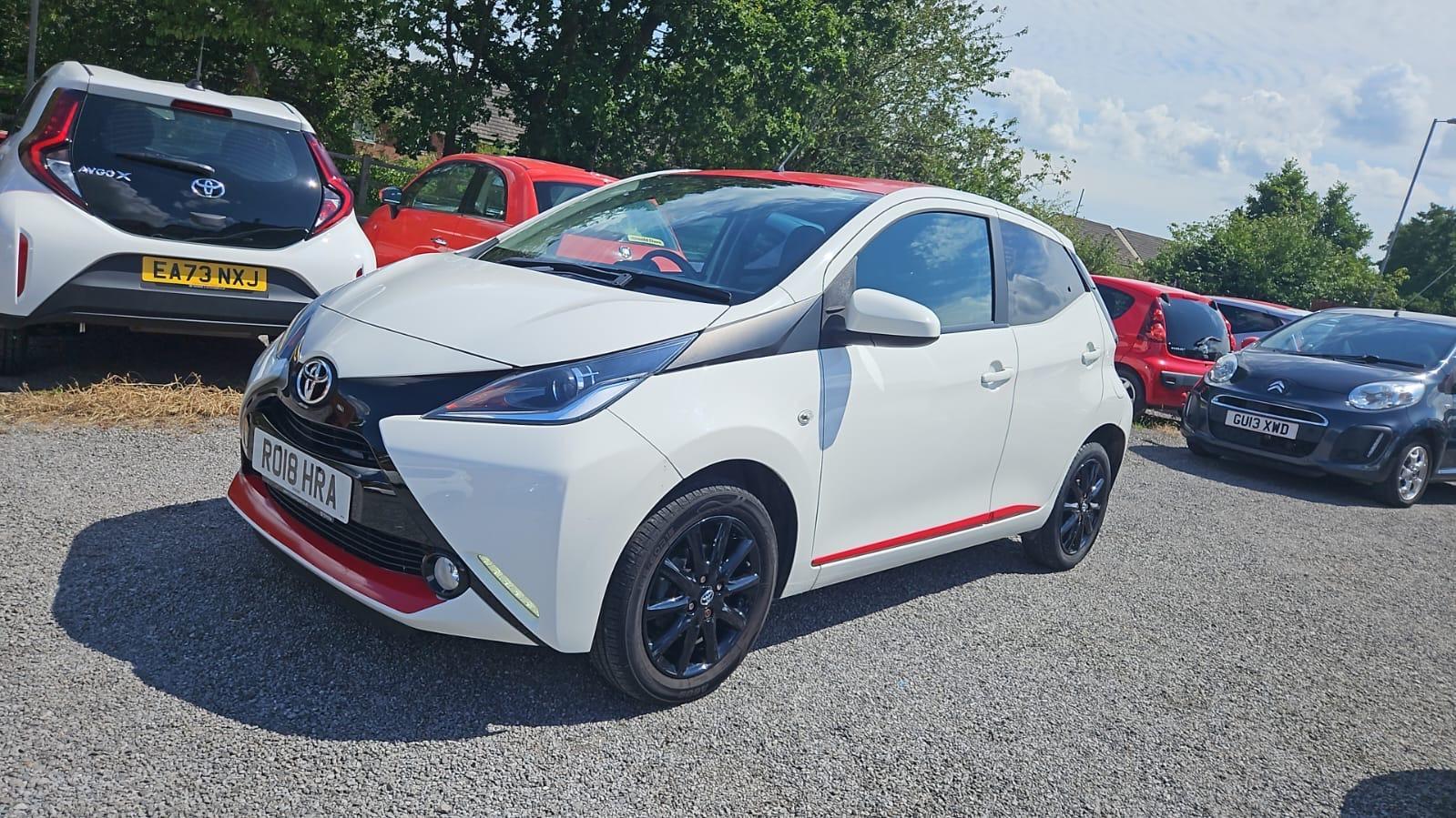 Toyota AYGO 1.0 VVT-i x-press Hatchback 5dr Petrol Manual Euro 6 (68 ps)