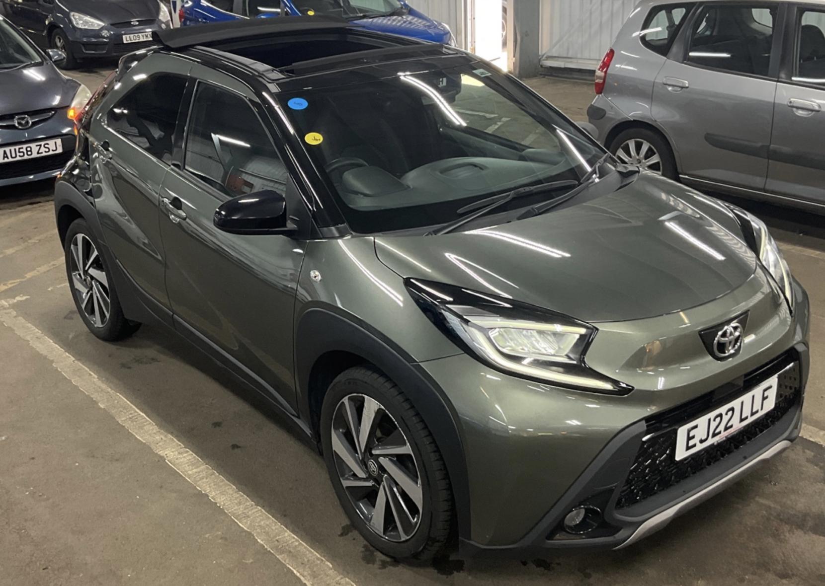 Toyota Aygo X 1.0 VVT-i Exclusive Hatchback 5dr Petrol Manual Euro 6 (s/s) (72 ps)