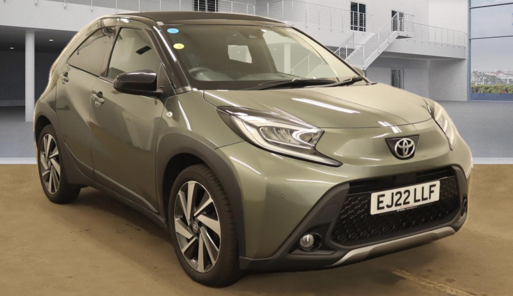 Toyota Aygo X 1.0 VVT-i Exclusive Hatchback 5dr Petrol Manual Euro 6 (s/s) (72 ps)