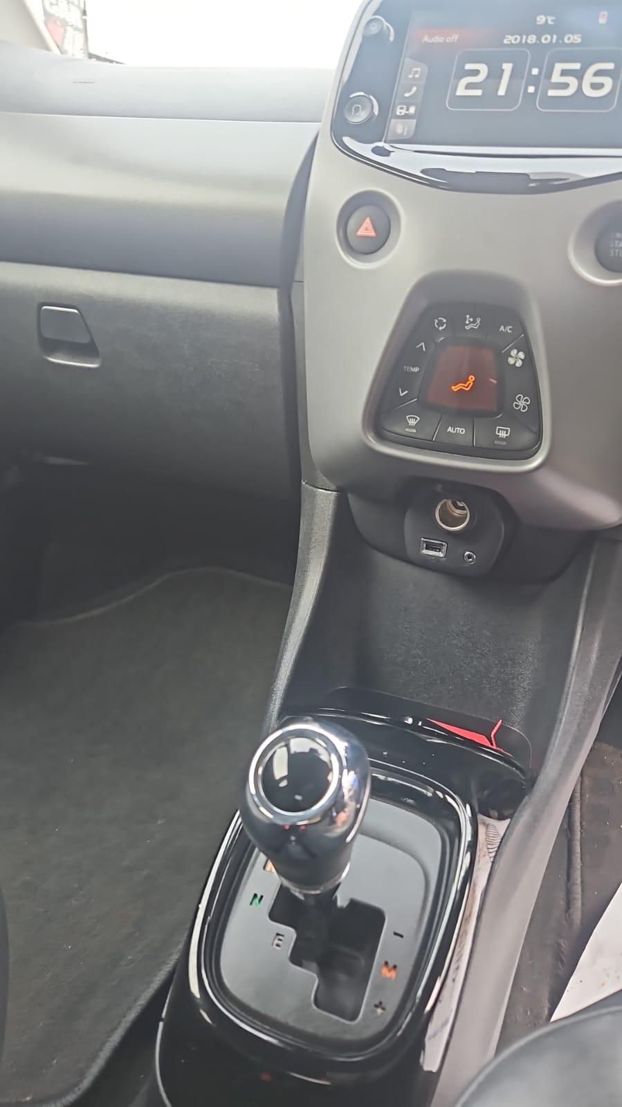 Toyota AYGO 1.0 VVT-i x-clusiv Hatchback 5dr Petrol x-shift Euro 6 (Safety Sense) (71 ps)