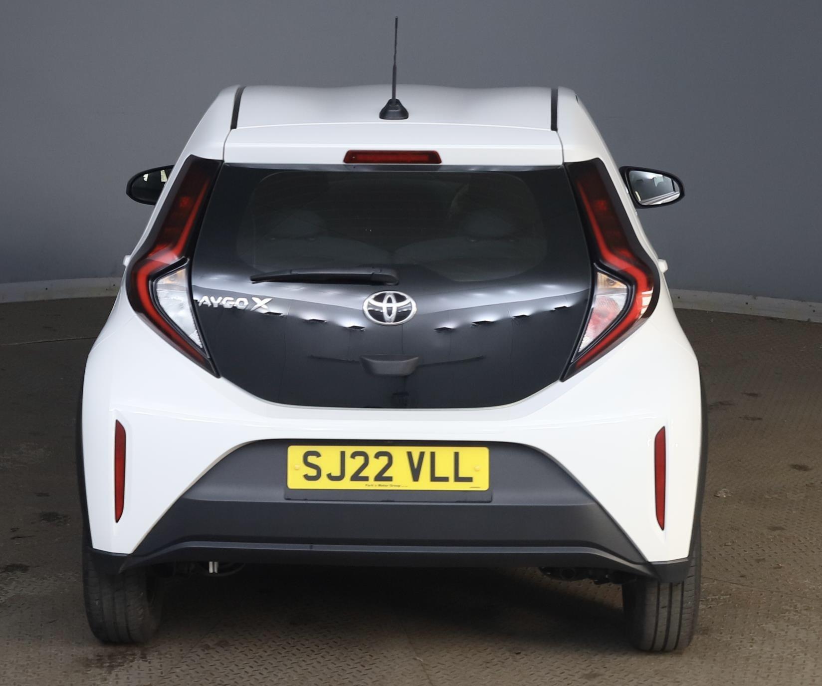 Toyota Aygo X 1.0 VVT-i Pure Hatchback 5dr Petrol Manual Euro 6 (s/s) (72 ps)