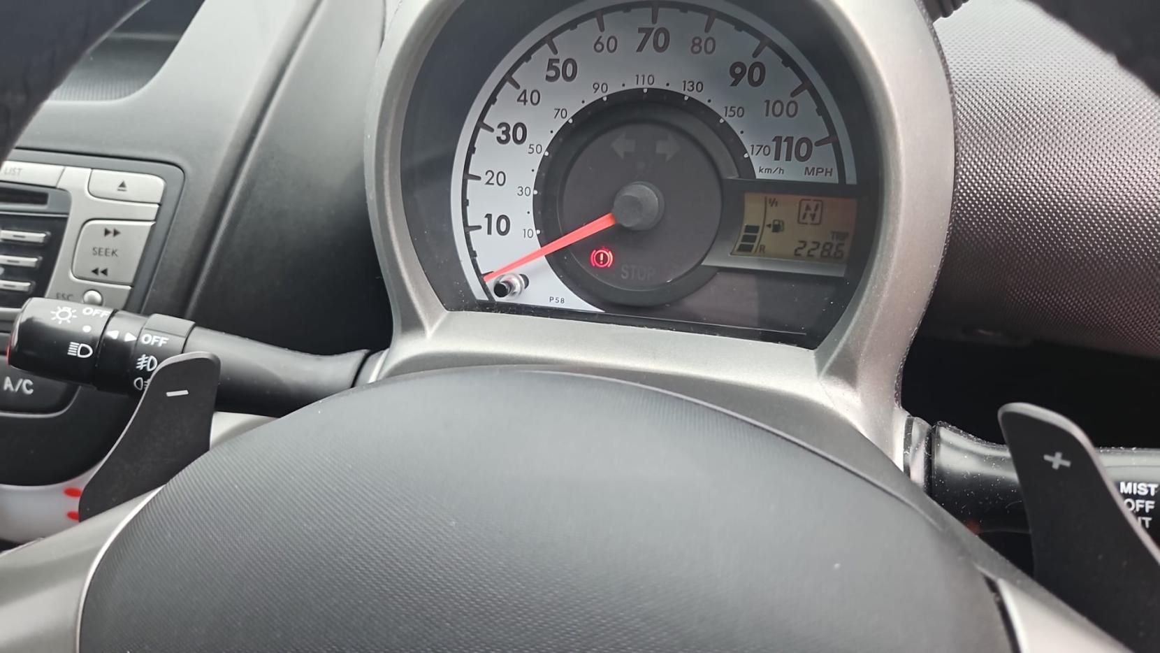 Peugeot 107 1.0 12V Allure Hatchback 5dr Petrol 2 Tronic Euro 5 (68 ps)