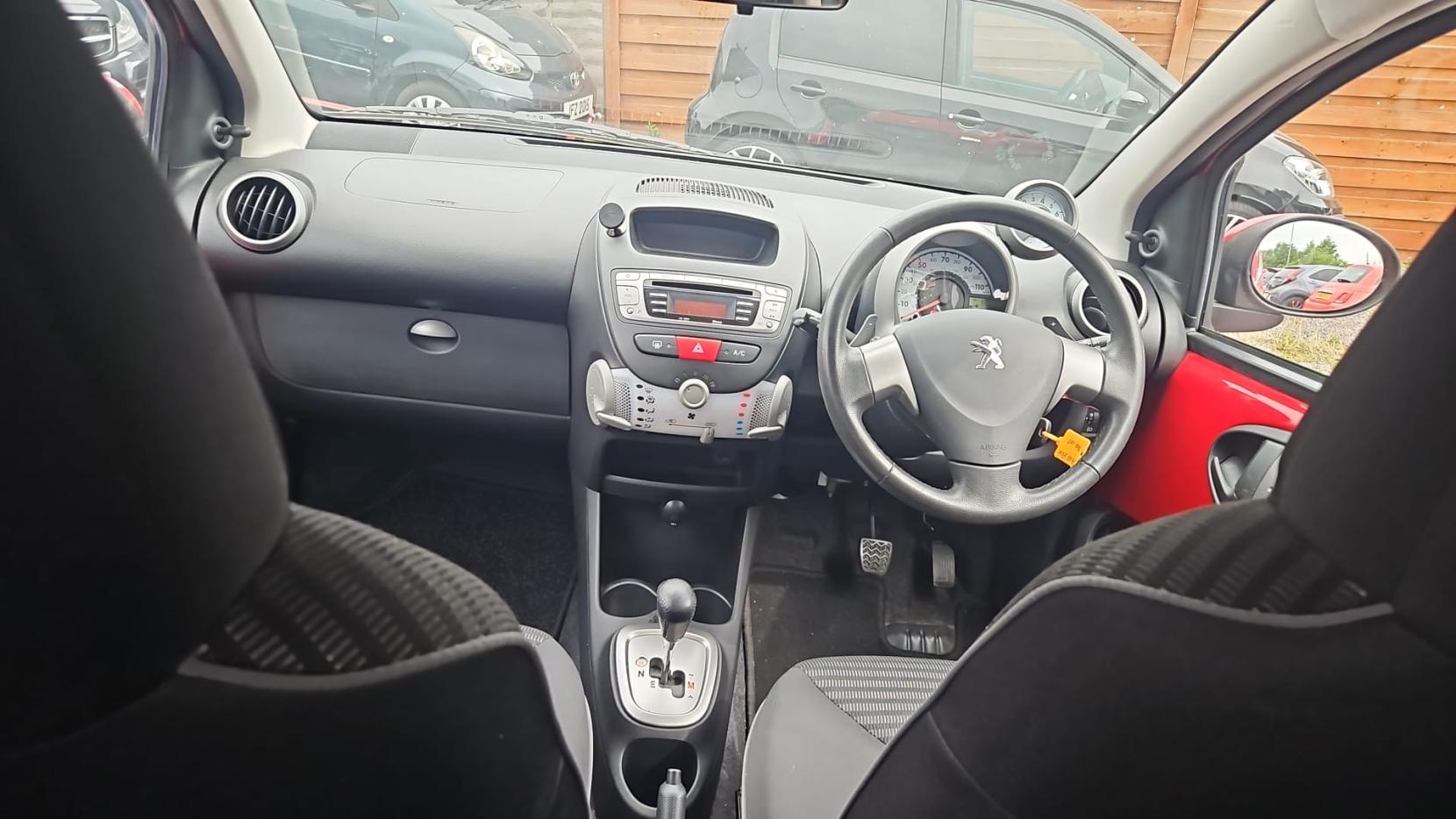 Peugeot 107 1.0 12V Allure Hatchback 5dr Petrol 2 Tronic Euro 5 (68 ps)