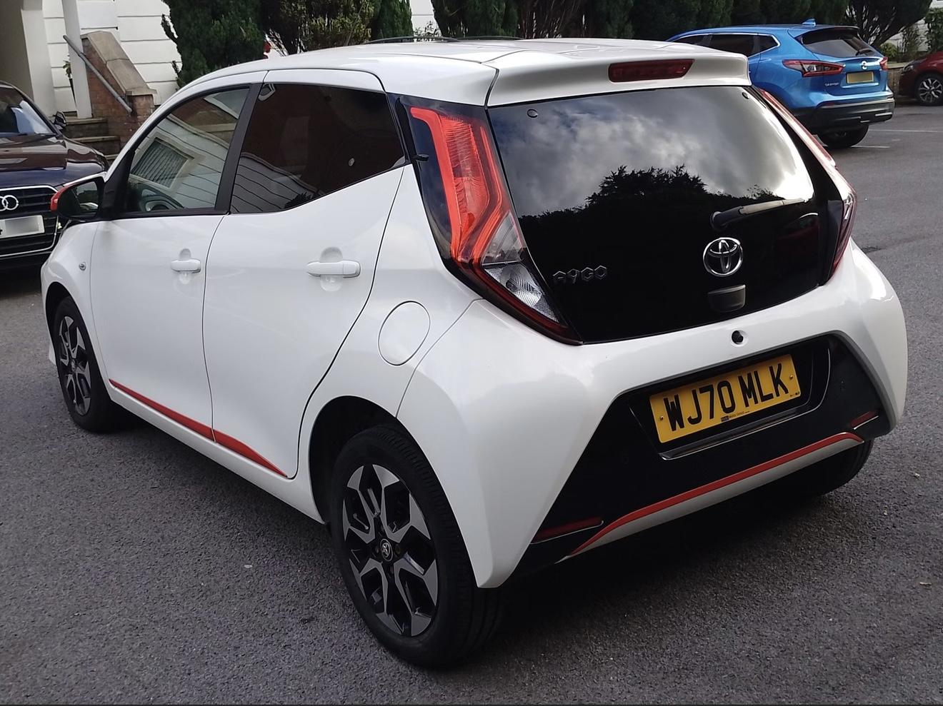 Toyota AYGO 1.0 VVT-i x-trend Hatchback 5dr Petrol x-shift Euro 6 (Safety Sense) (71 ps)