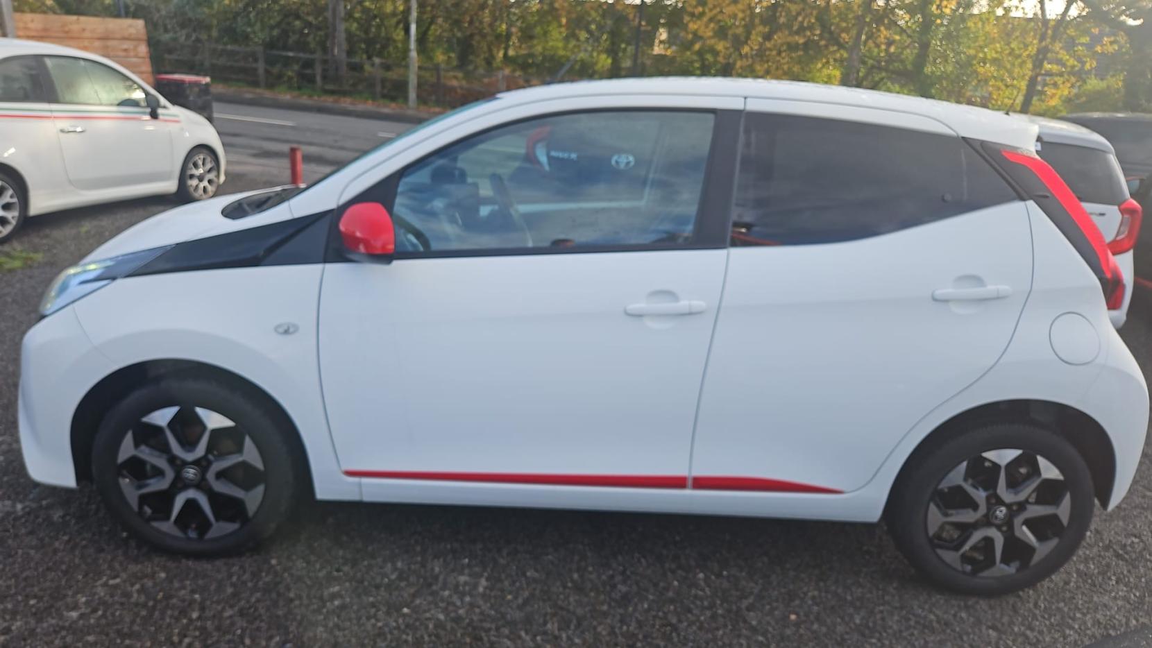 Toyota AYGO 1.0 VVT-i x-trend Hatchback 5dr Petrol x-shift Euro 6 (Safety Sense) (71 ps)