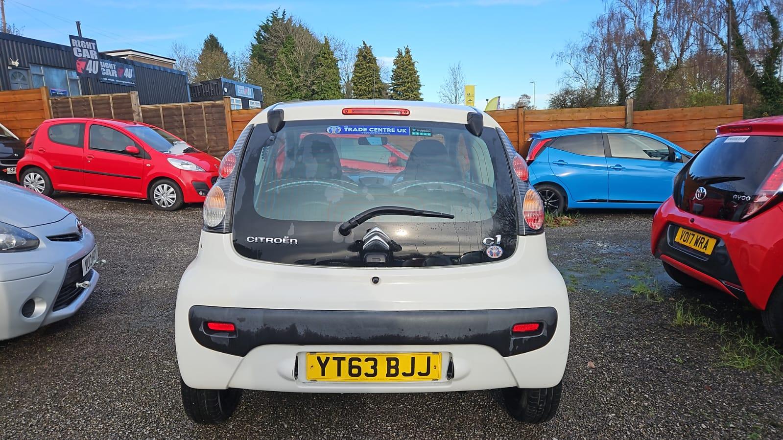 Citroen C1 1.0i VTR Hatchback 3dr Petrol Manual Euro 5 (68 ps)