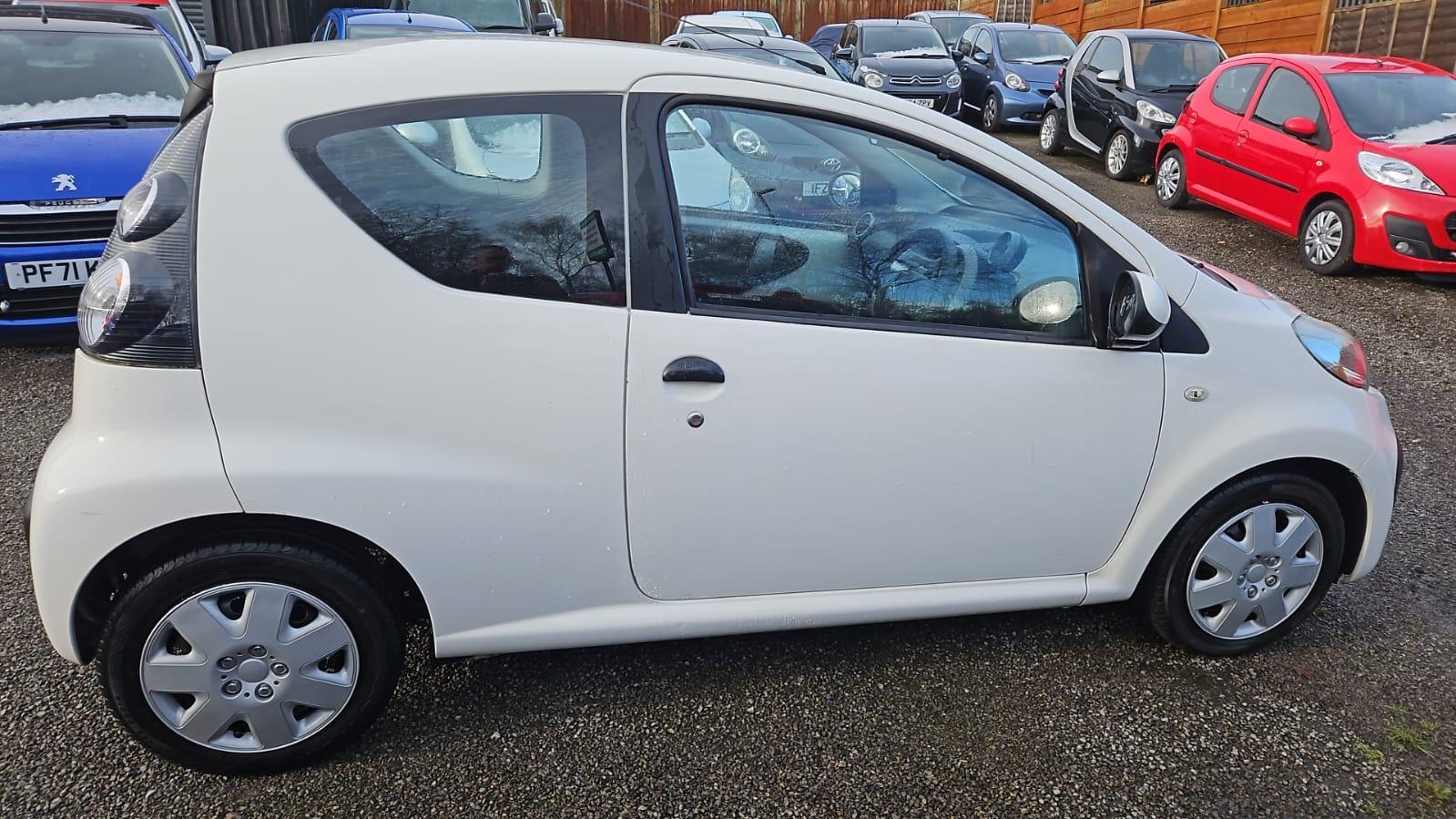 Citroen C1 1.0i VTR Hatchback 3dr Petrol Manual Euro 5 (68 ps)