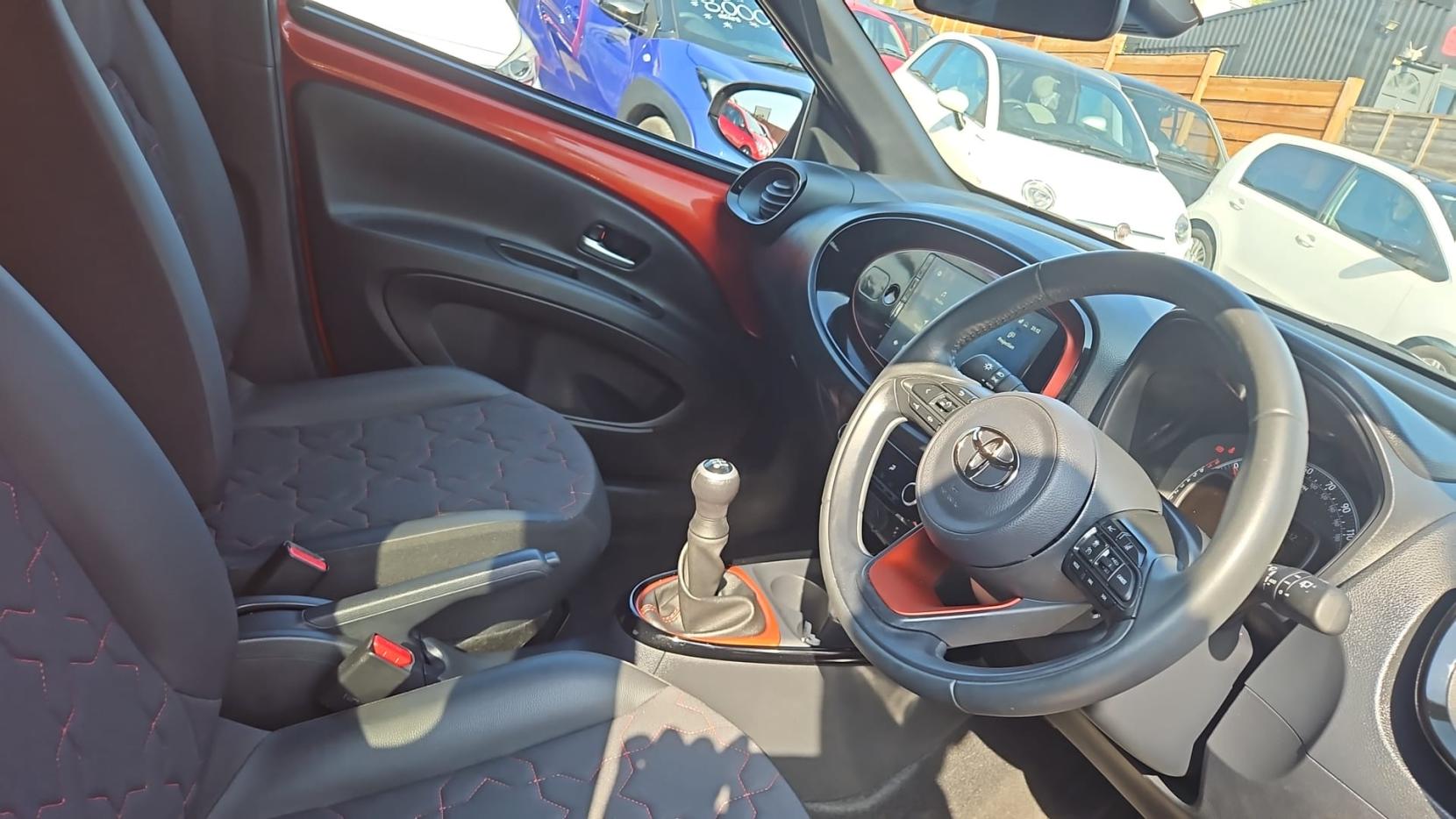Toyota Aygo X 1.0 VVT-i Exclusive Hatchback 5dr Petrol Manual Euro 6 (s/s) (72 ps)