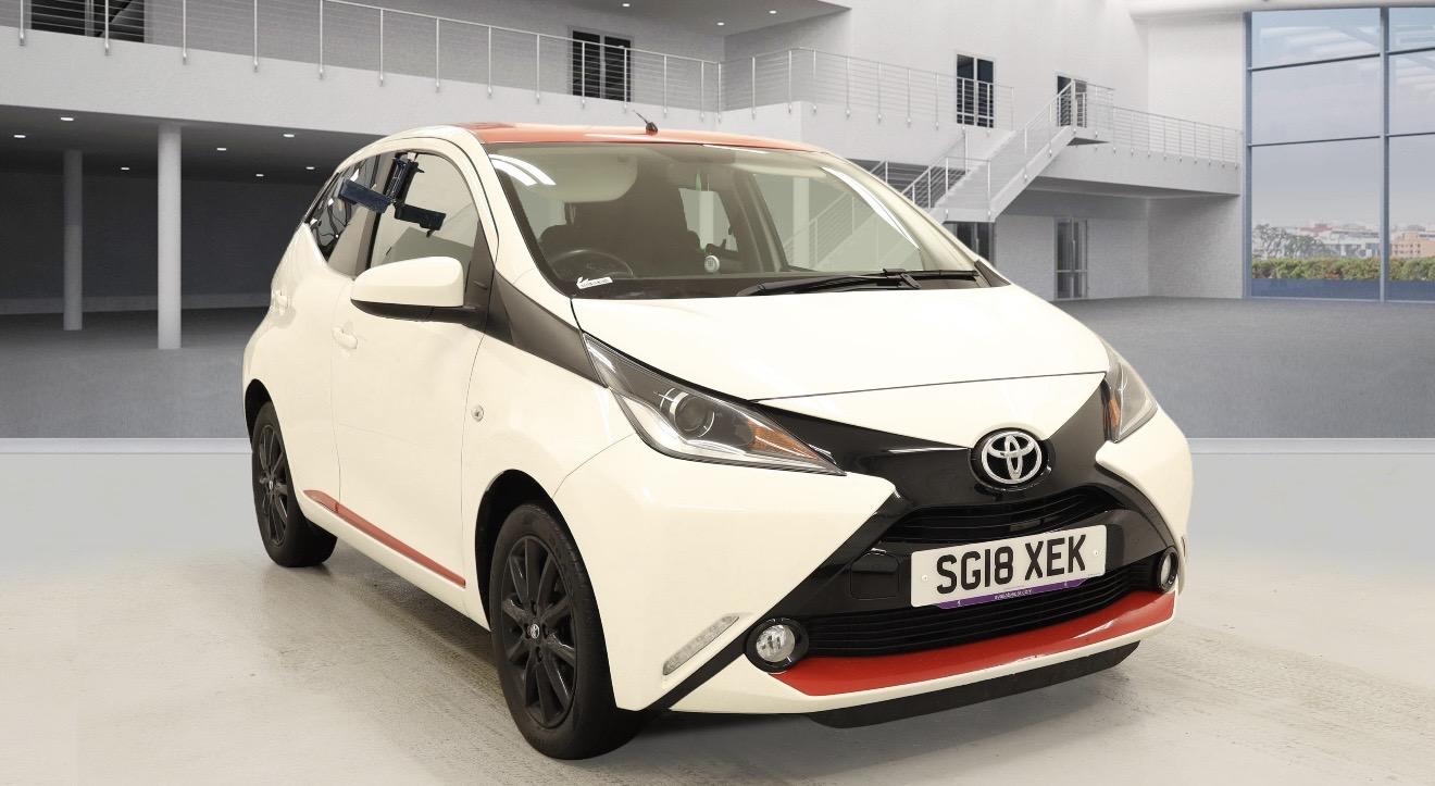 Toyota AYGO 1.0 VVT-i x-press Hatchback 5dr Petrol Manual Euro 6 (68 ps)