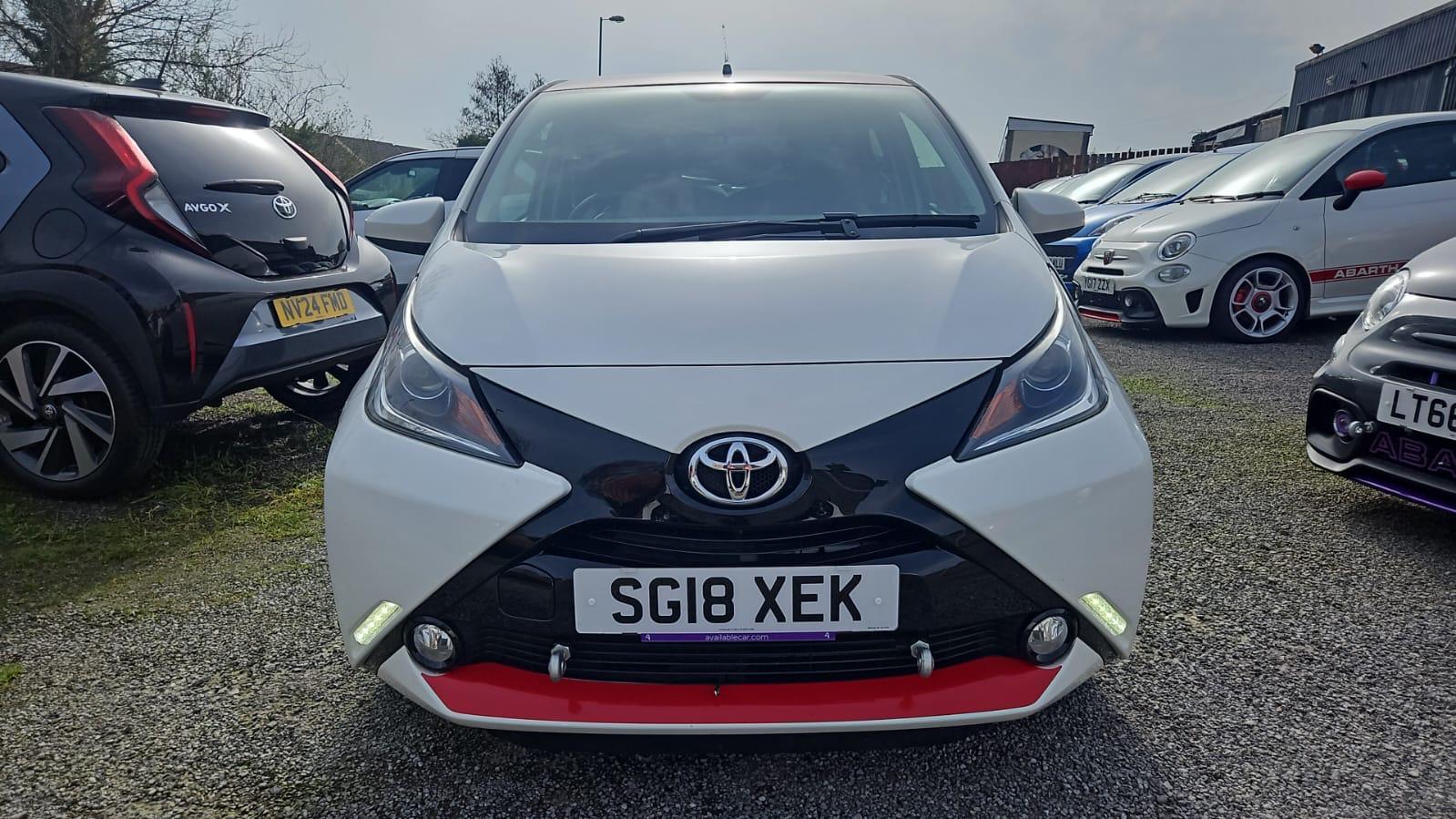 Toyota AYGO 1.0 VVT-i x-press Hatchback 5dr Petrol Manual Euro 6 (68 ps)