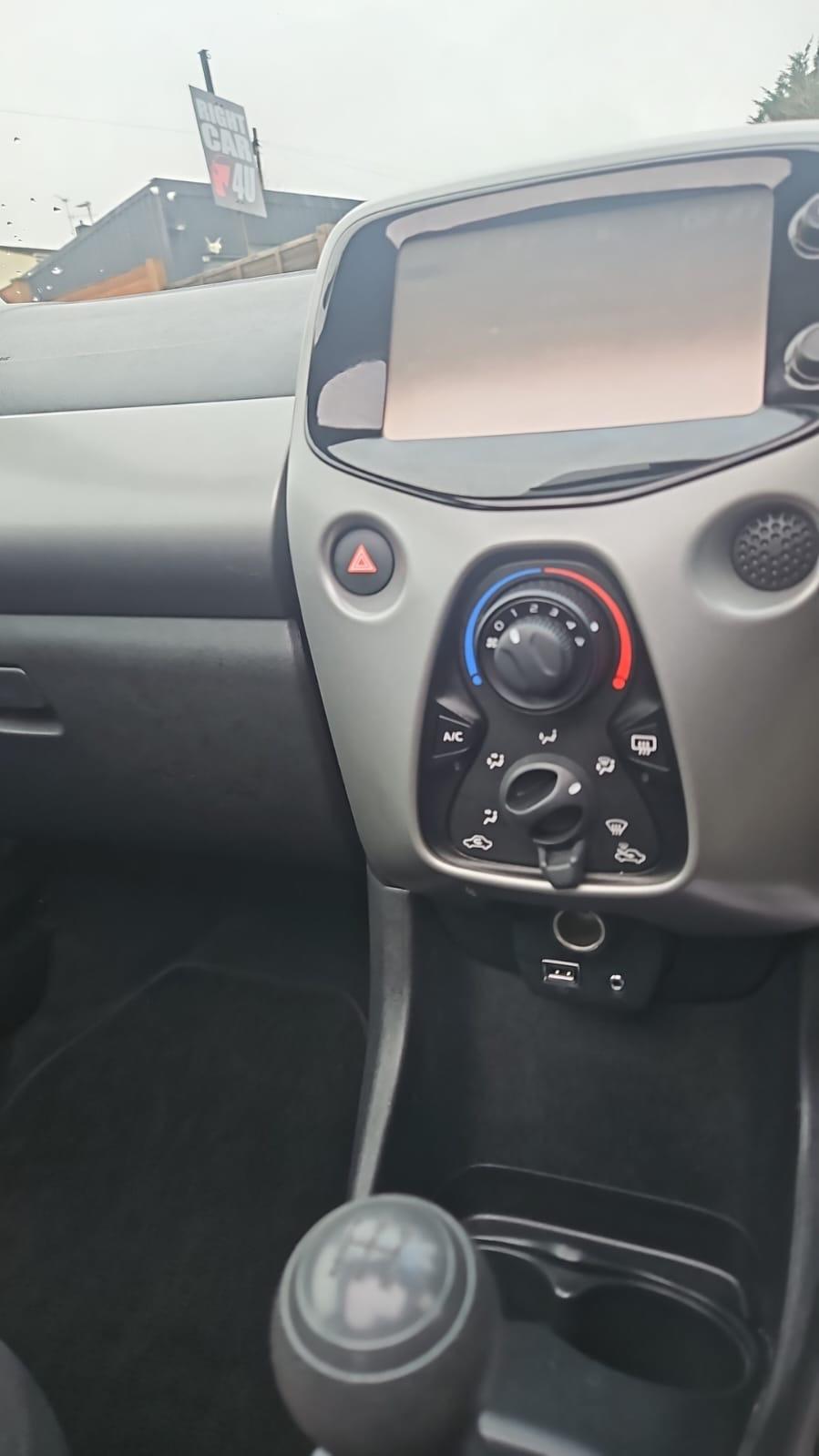 Citroen C1 1.2 PureTech Feel Airscape 5dr Petrol Manual Euro 6 (Euro 6) (82 ps)