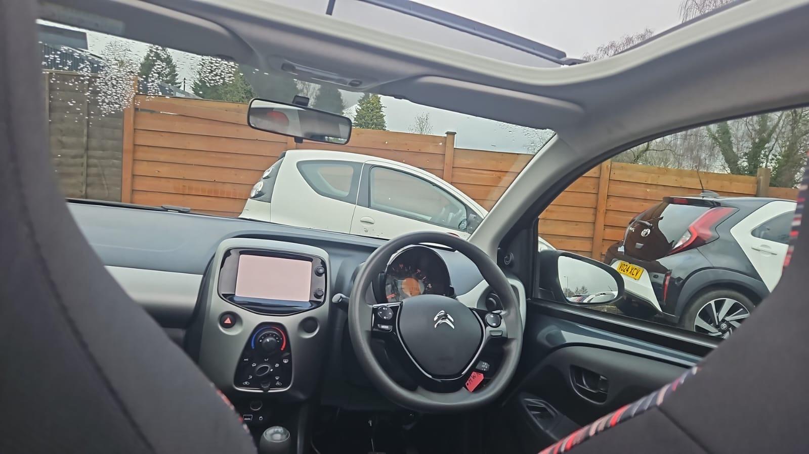 Citroen C1 1.2 PureTech Feel Airscape 5dr Petrol Manual Euro 6 (Euro 6) (82 ps)