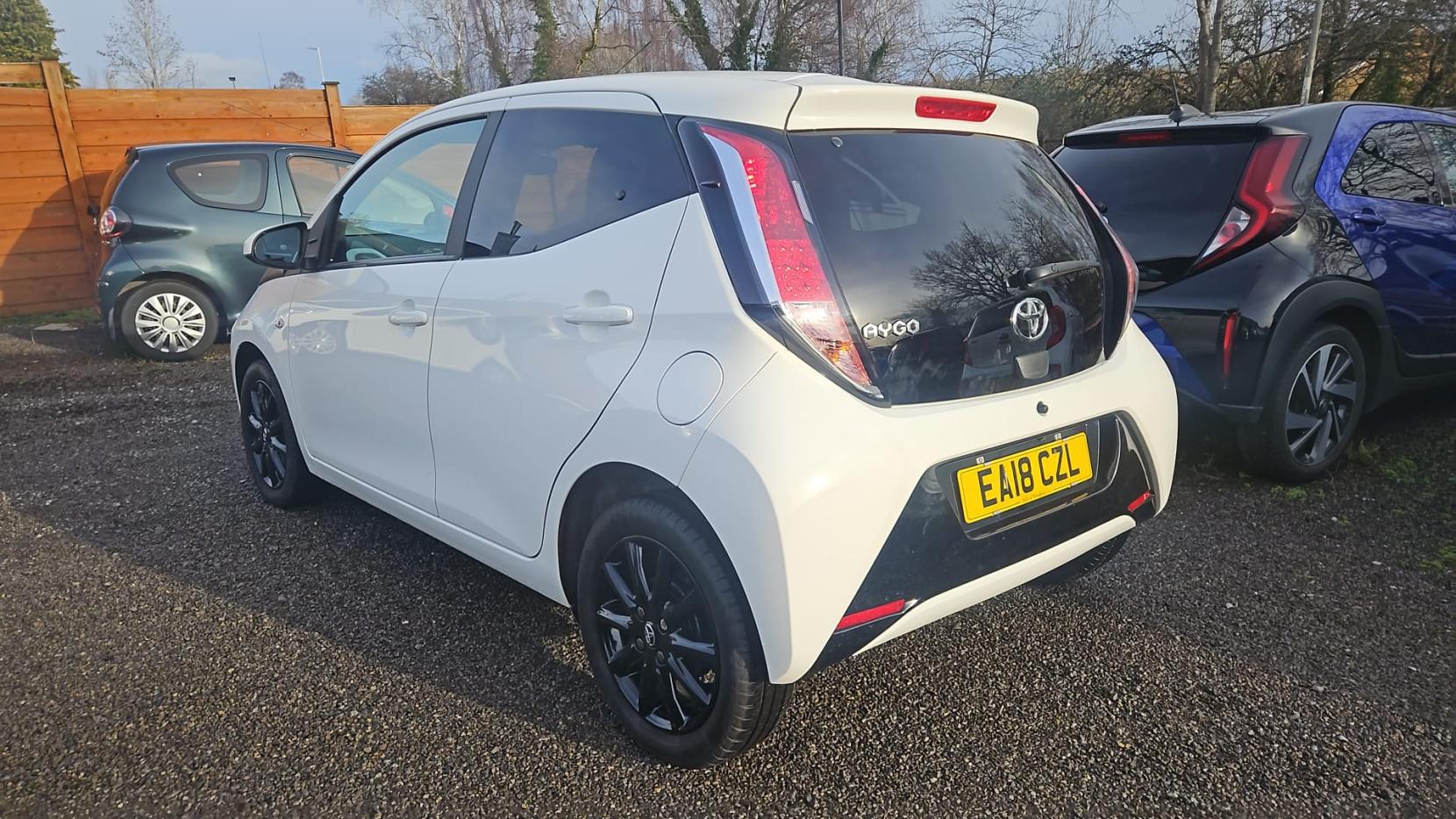 Toyota AYGO 1.0 VVT-i x-press Hatchback 5dr Petrol x-shift Euro 6 (68 ps)