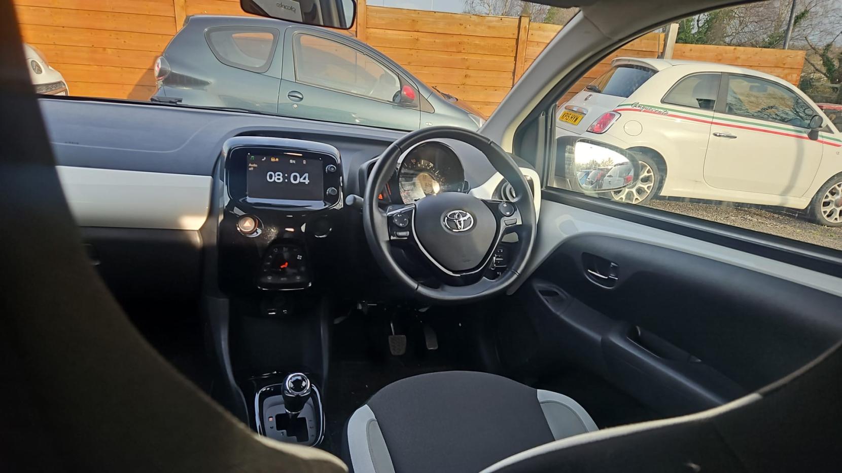 Toyota AYGO 1.0 VVT-i x-press Hatchback 5dr Petrol x-shift Euro 6 (68 ps)