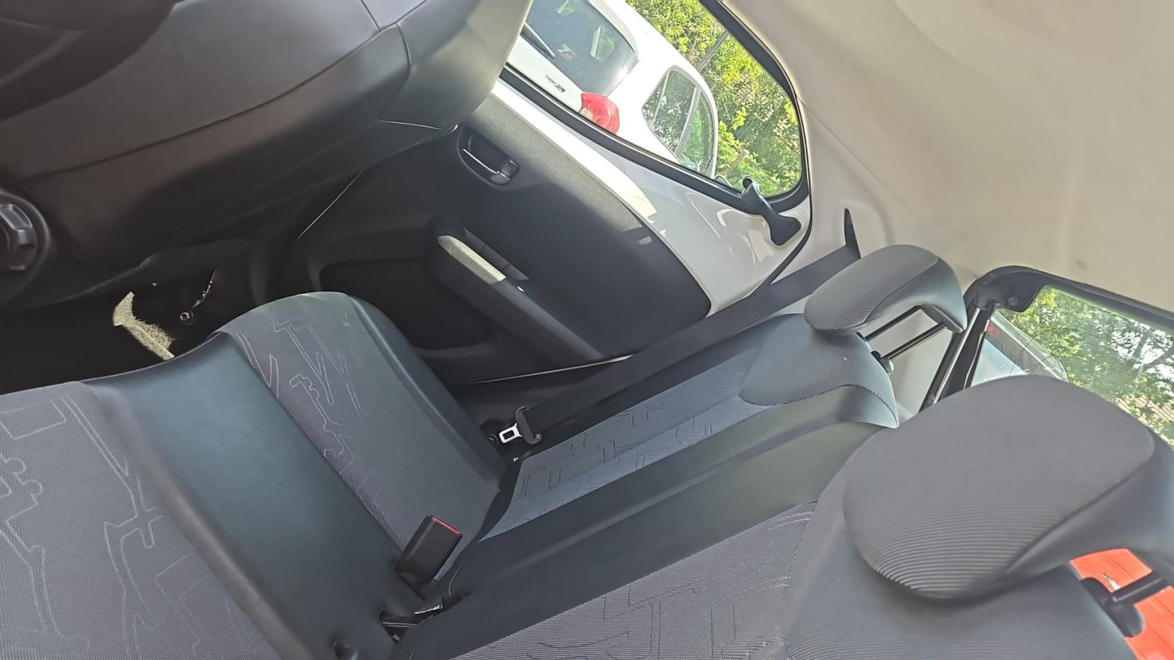 Toyota AYGO 1.0 VVT-i x-pression Hatchback 5dr Petrol Manual Euro 6 (68 ps)
