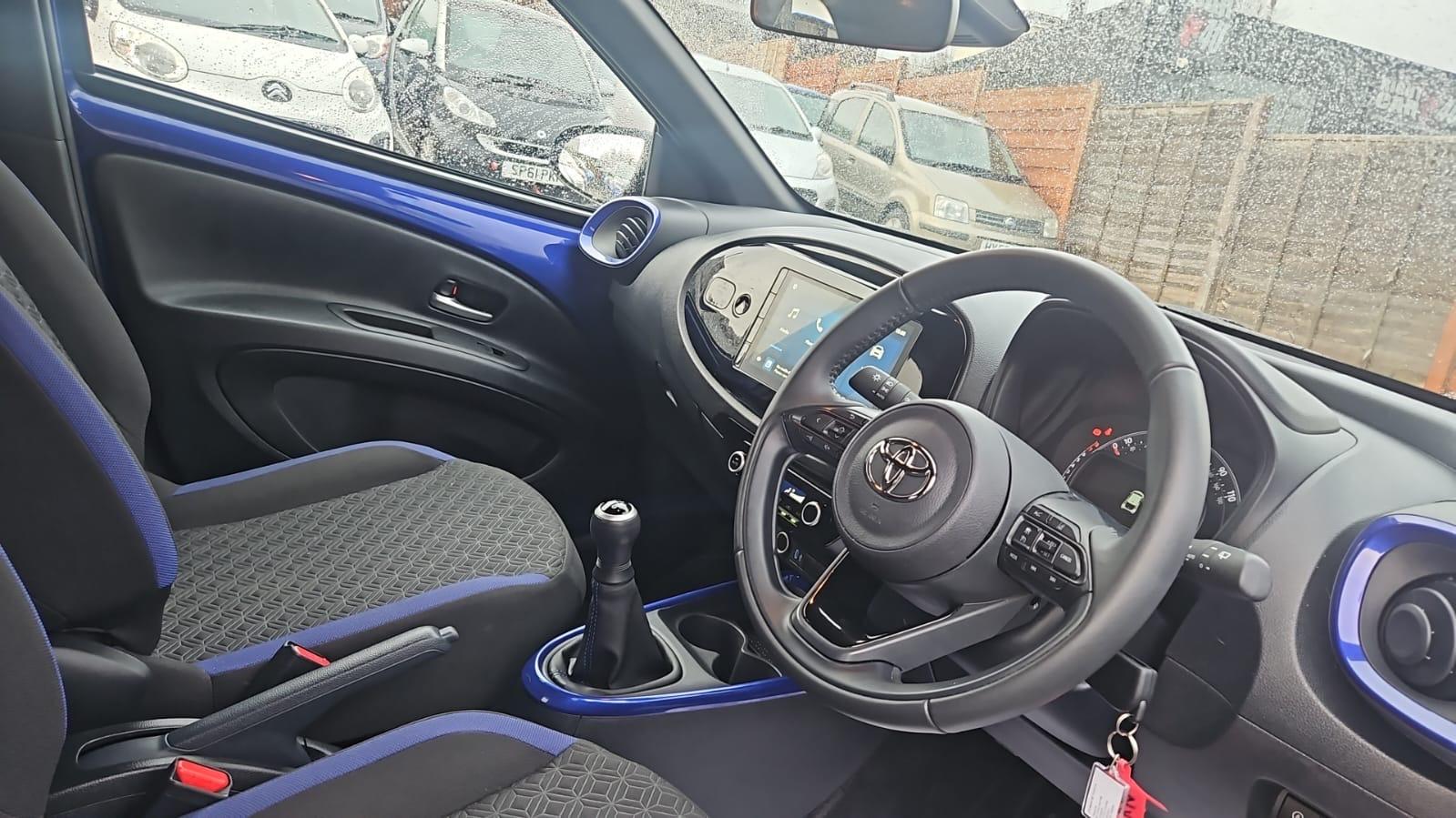 Toyota Aygo X 1.0 VVT-i Edge Hatchback 5dr Petrol Manual Euro 6 (s/s) (72 ps)